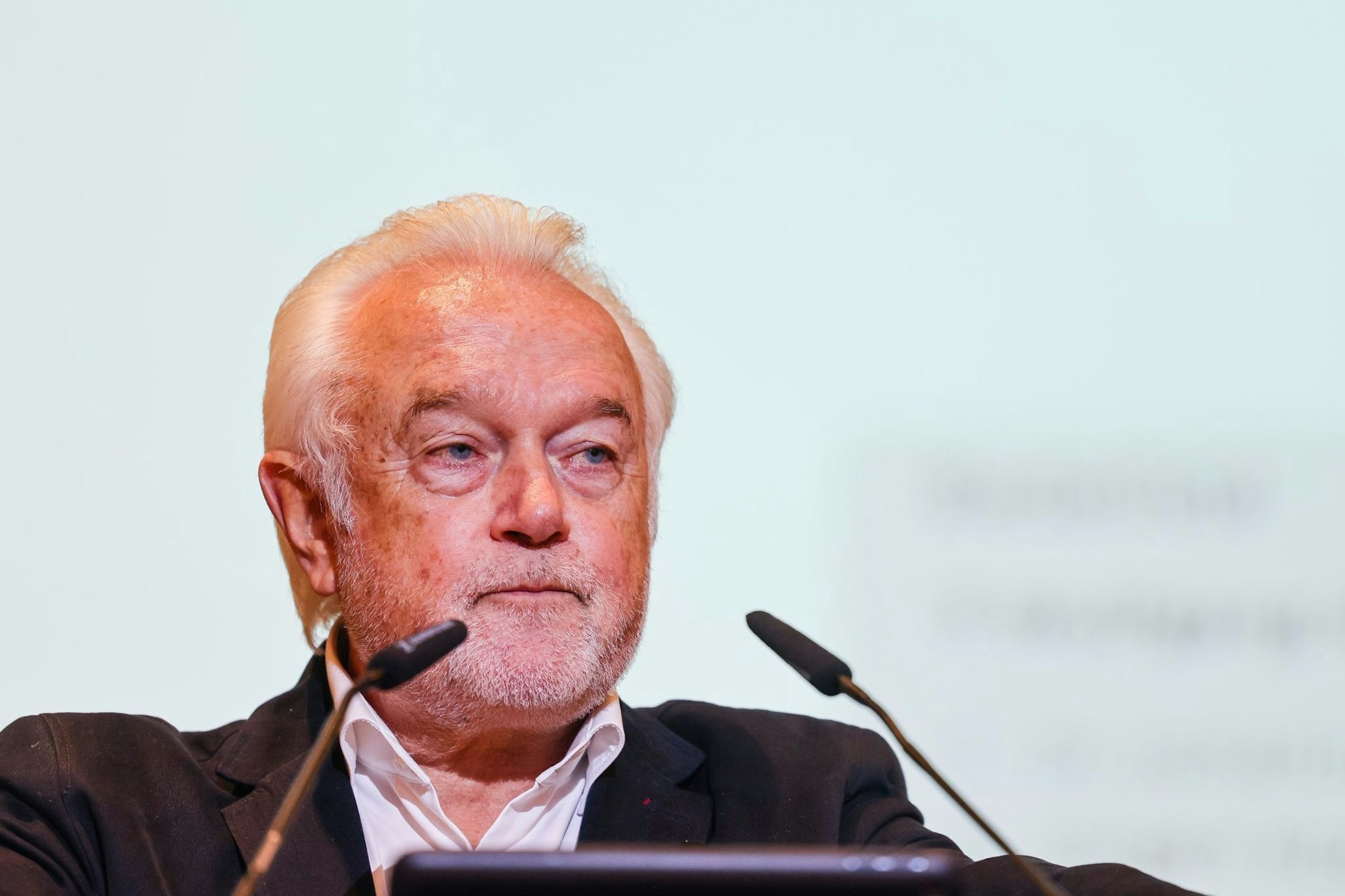 Wolfgang Kubicki ist stellvertretender FDP-Bundesvorsitzender. Er fordert mehr Disziplin von der SPD und den Grünen.&nbsp;