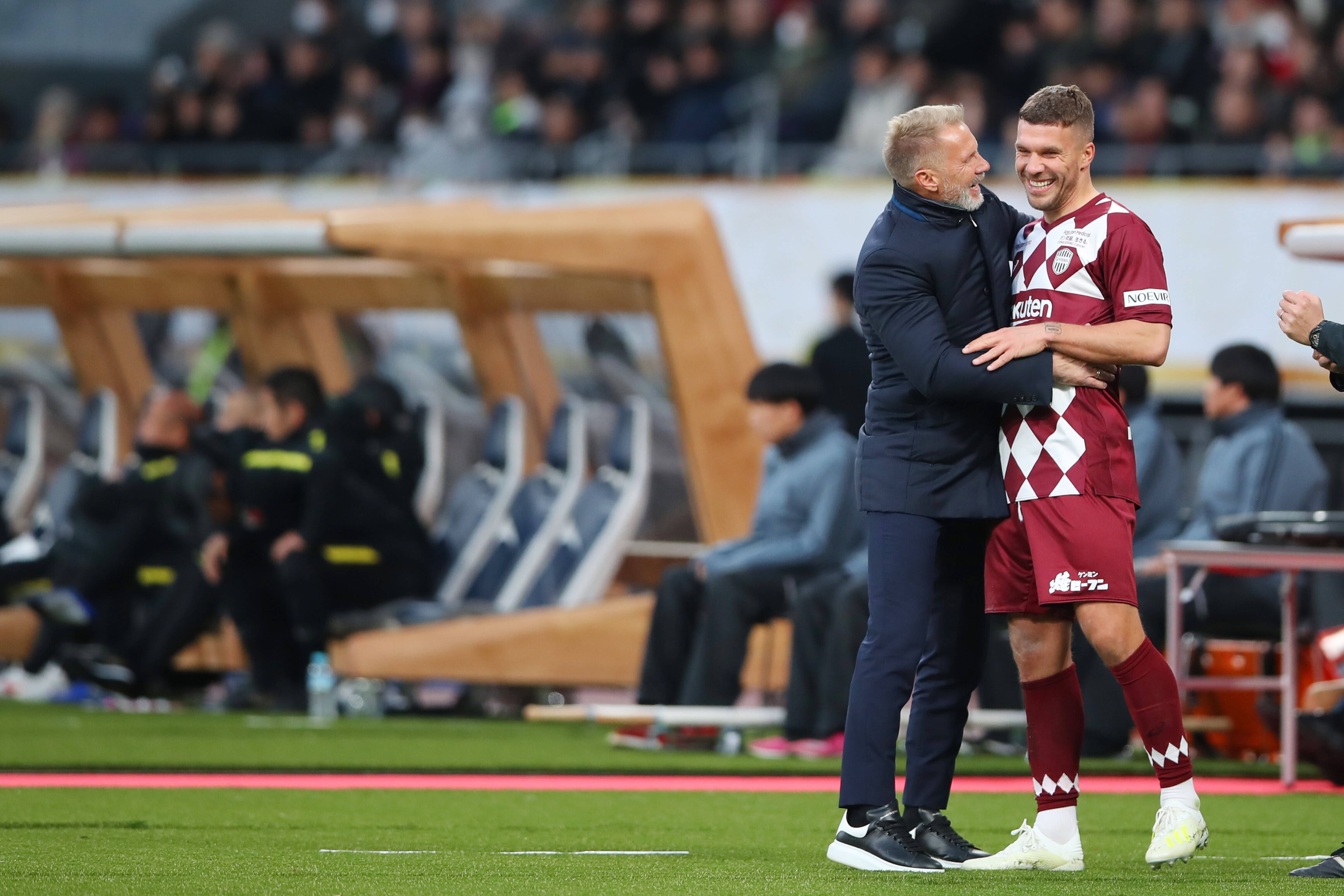 Image - Warum Bundestrainer Hansi Flick gegen Japan auf Lukas Podolski und Thorsten Fink hören sollte