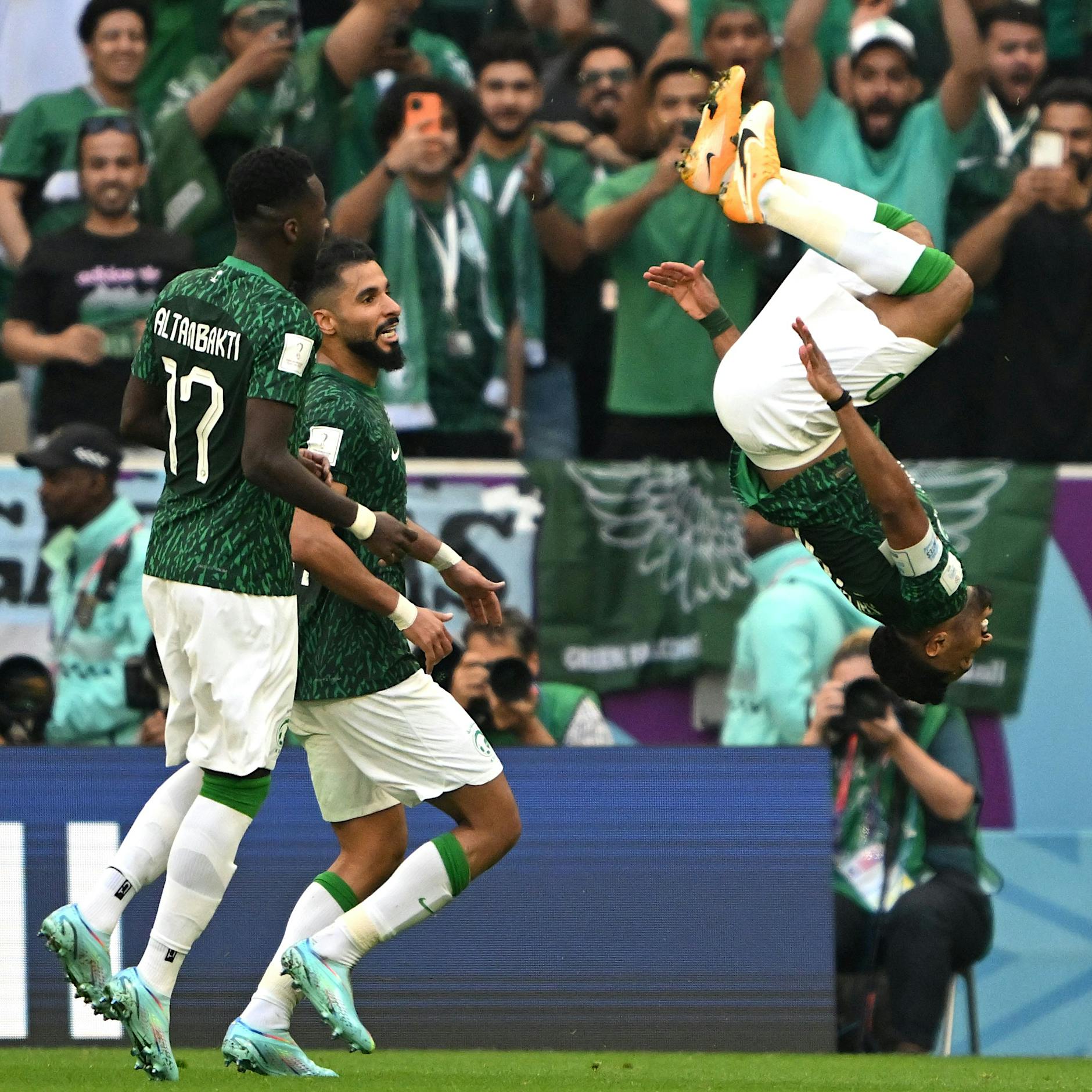 Erste WM-Sensation: Saudi-Arabien dreht Spiel gegen Argentinien und feiert Sieg