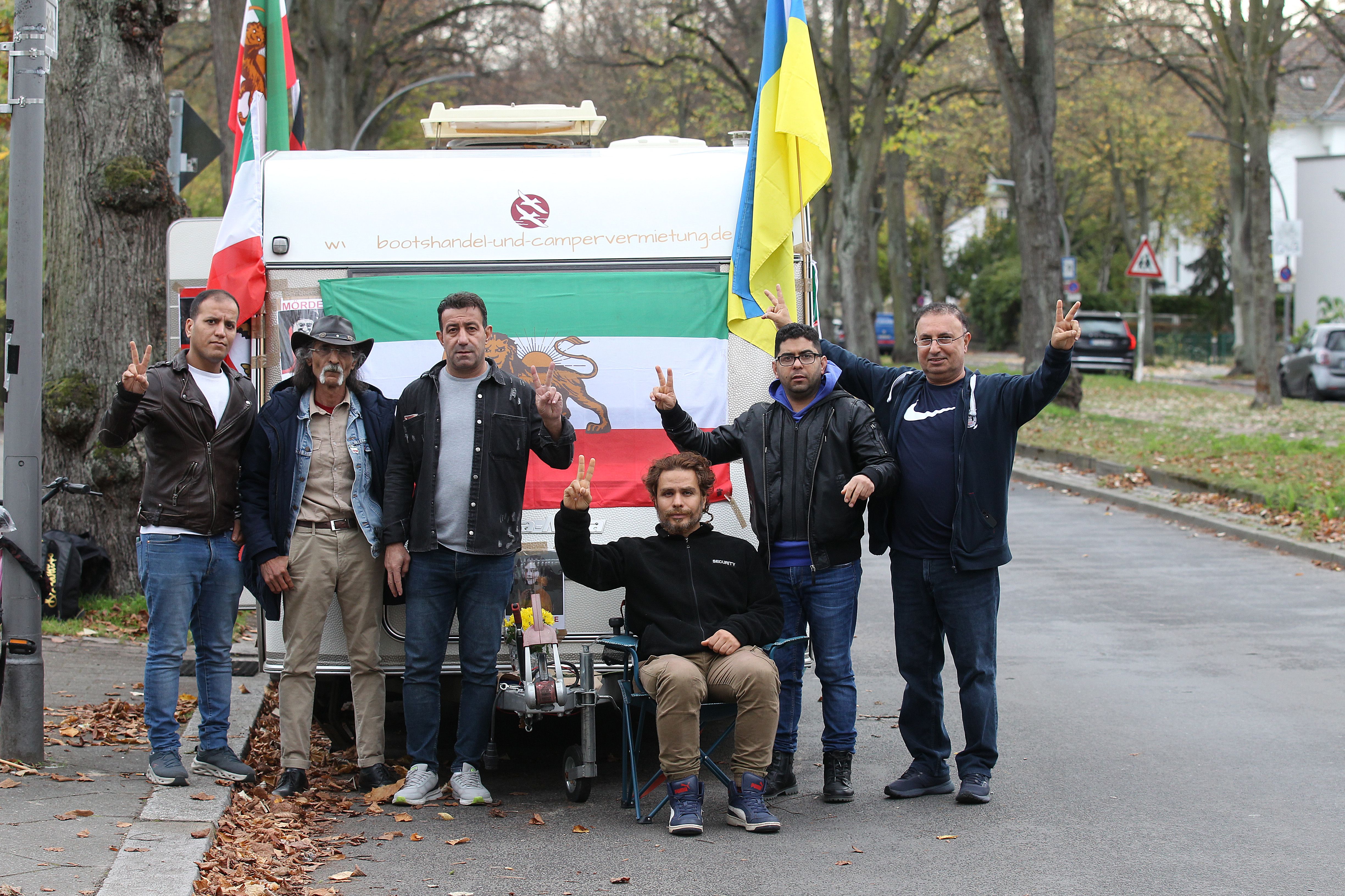 Zwei Monate Proteste Im Iran: Wer In Berlin Zeigt Sich Noch Solidarisch?