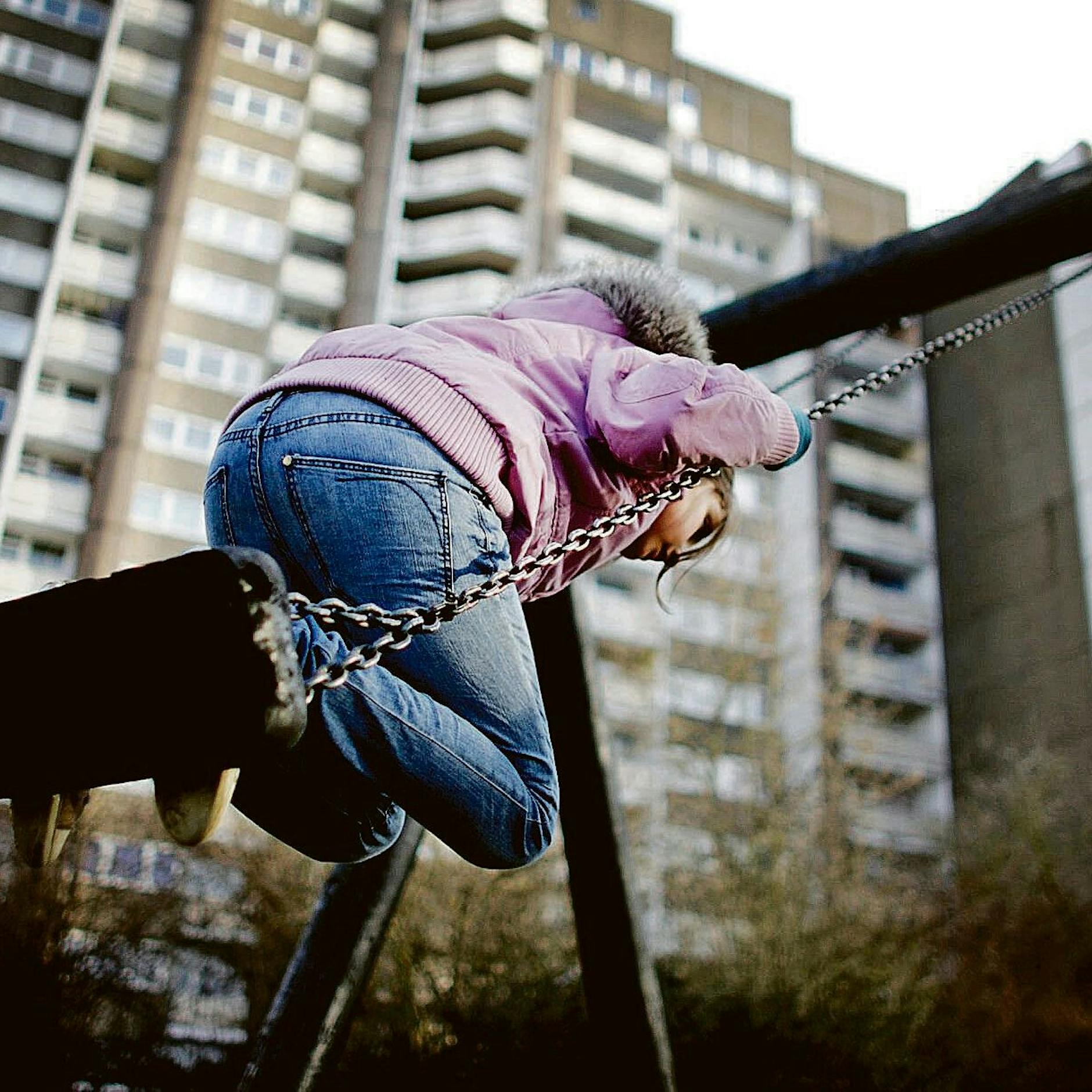 Ein Viertel der unter 25-Jährigen ist armutsgefährdet – DIESE Gruppen sind besonders betroffen