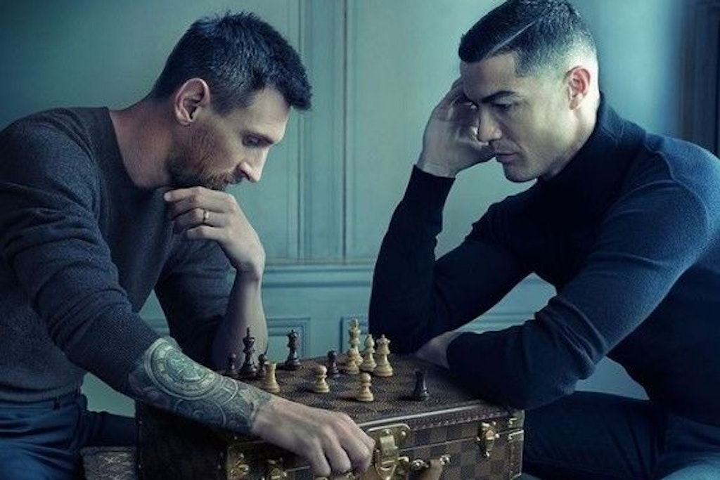 Ronaldo und Messi spielen Schach: Fake-Foto geht viral