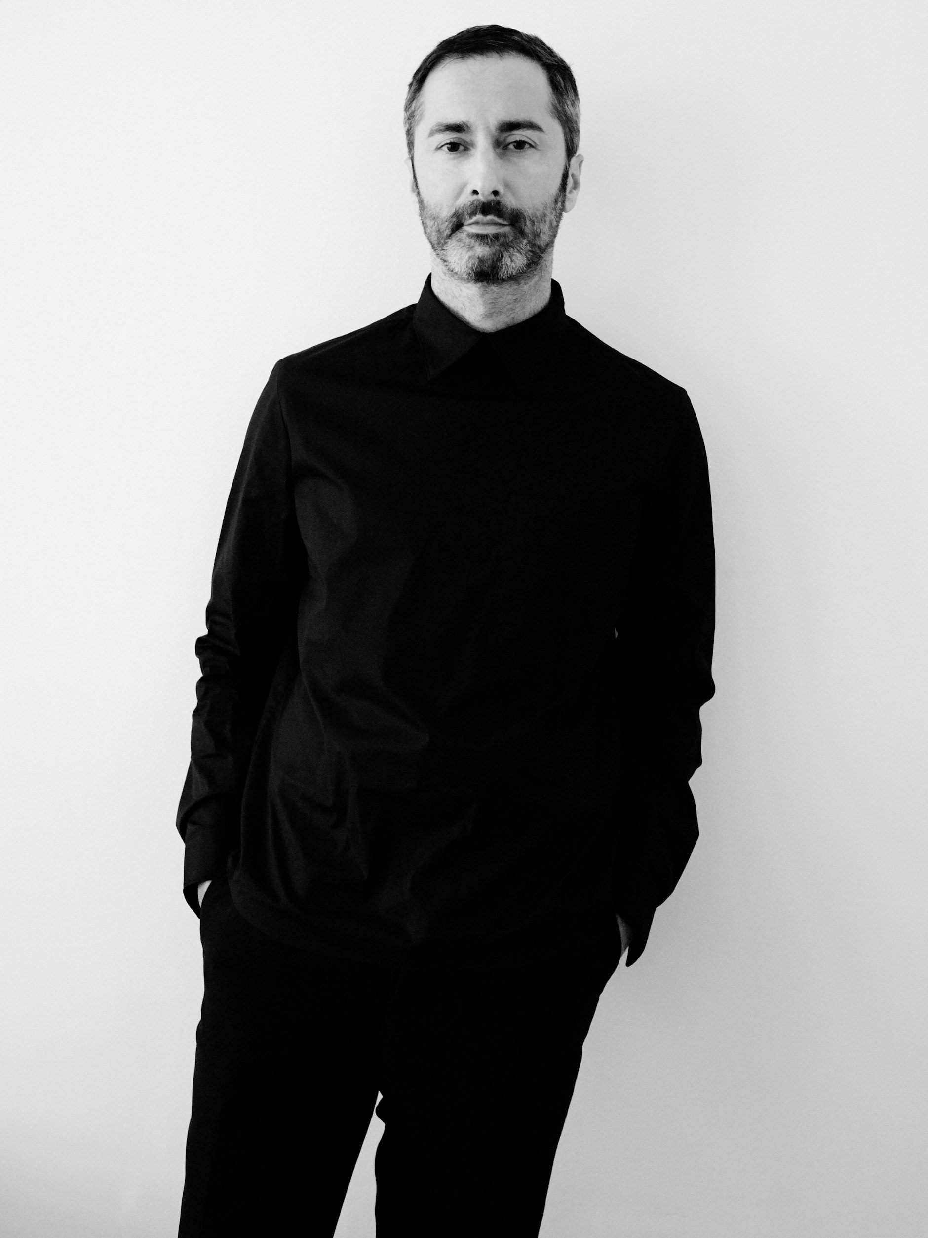 Lässt lieber ganz seine Mode sprechen: der Berliner Designer Ferhat Kartal.