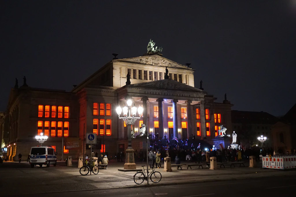 „Letzte Generation“: Müssen sich Konzerthäuser auf Klebe-Aktionen einstellen?