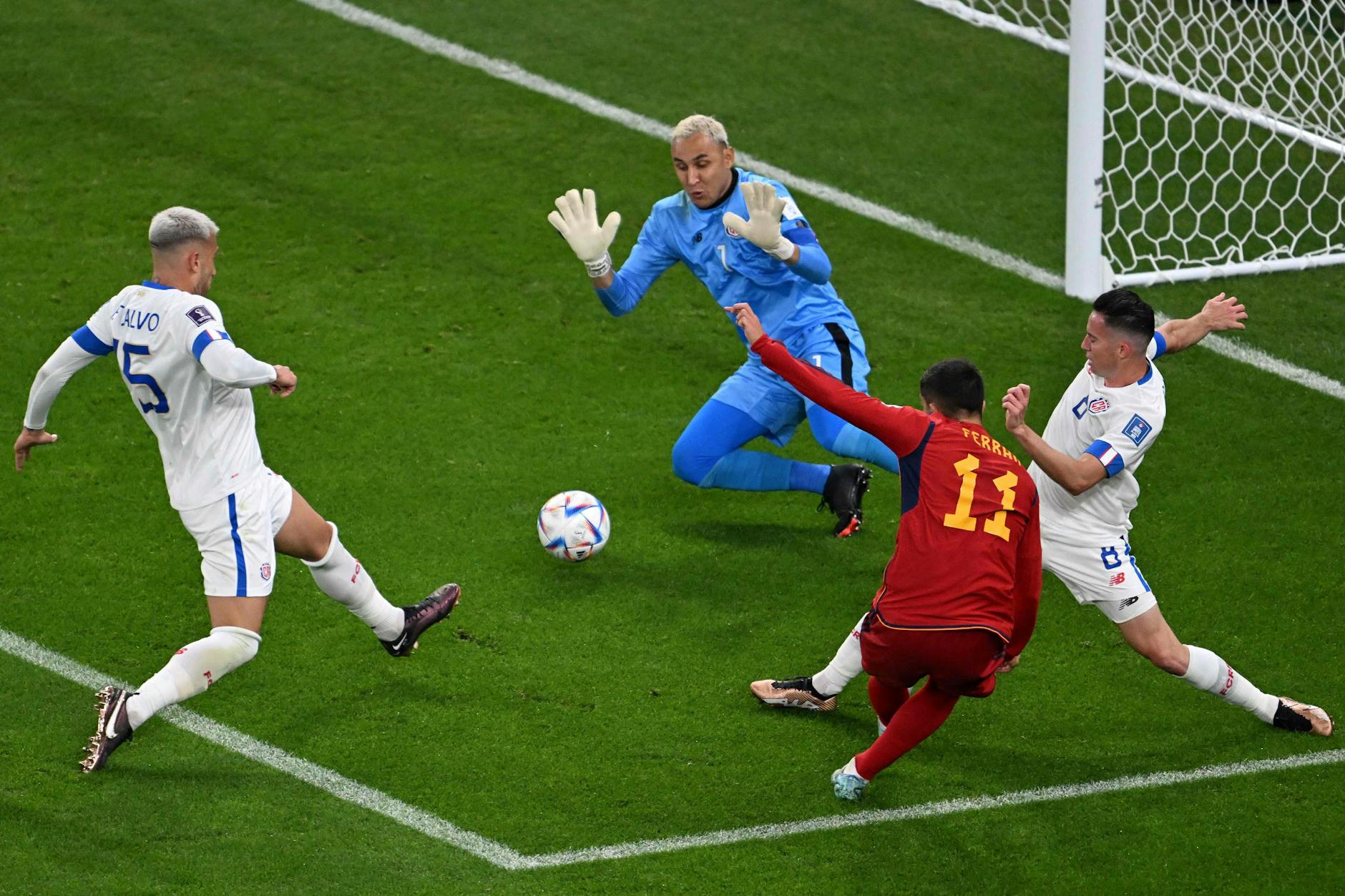Auf ihm ruhen die Hoffnungen: Welttorhüter Keylor Navas.