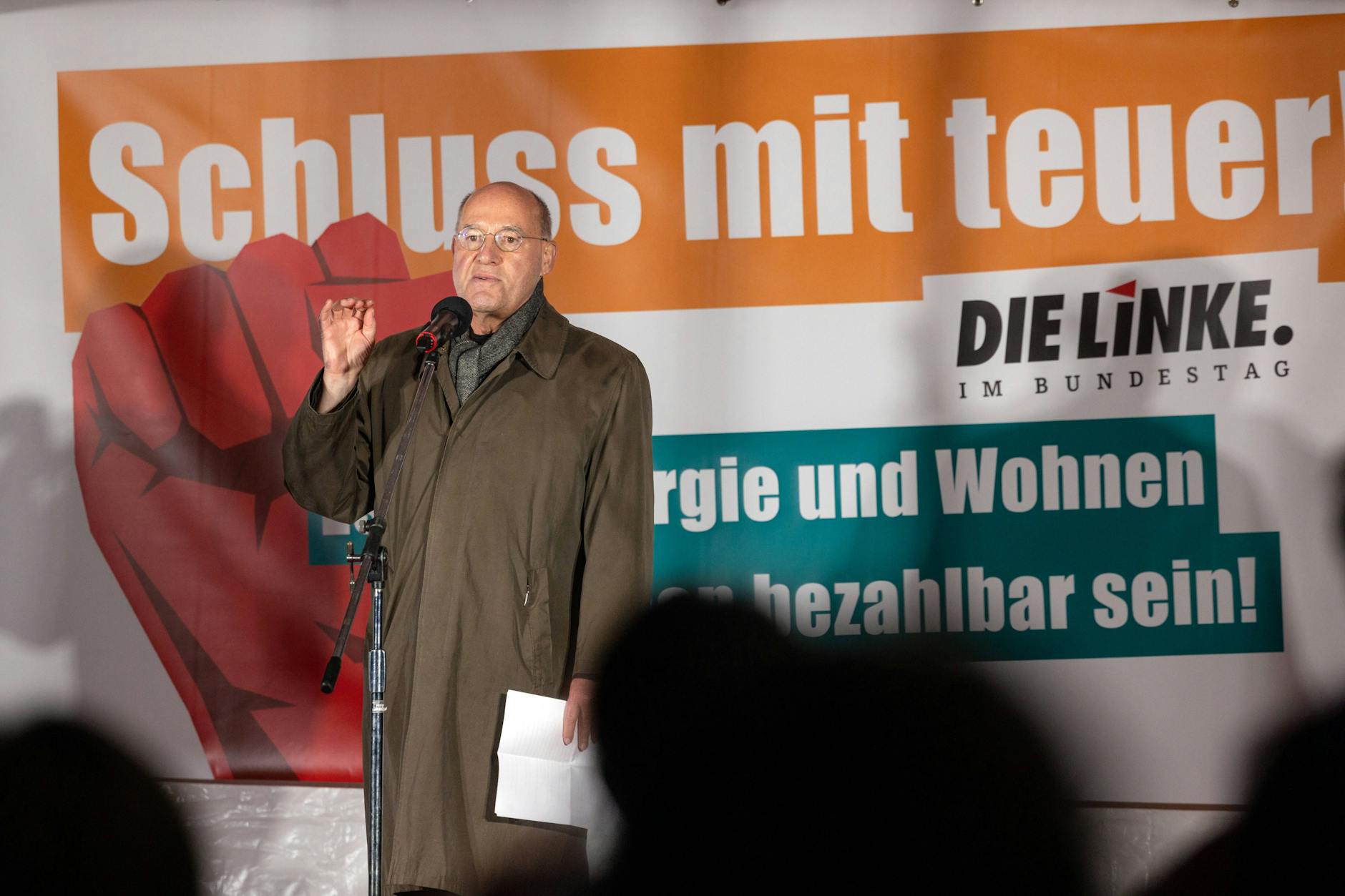 Gregor Gysi spricht auf einer Kundgebung der Partei Die Linke in Suhl (Archivfoto). 