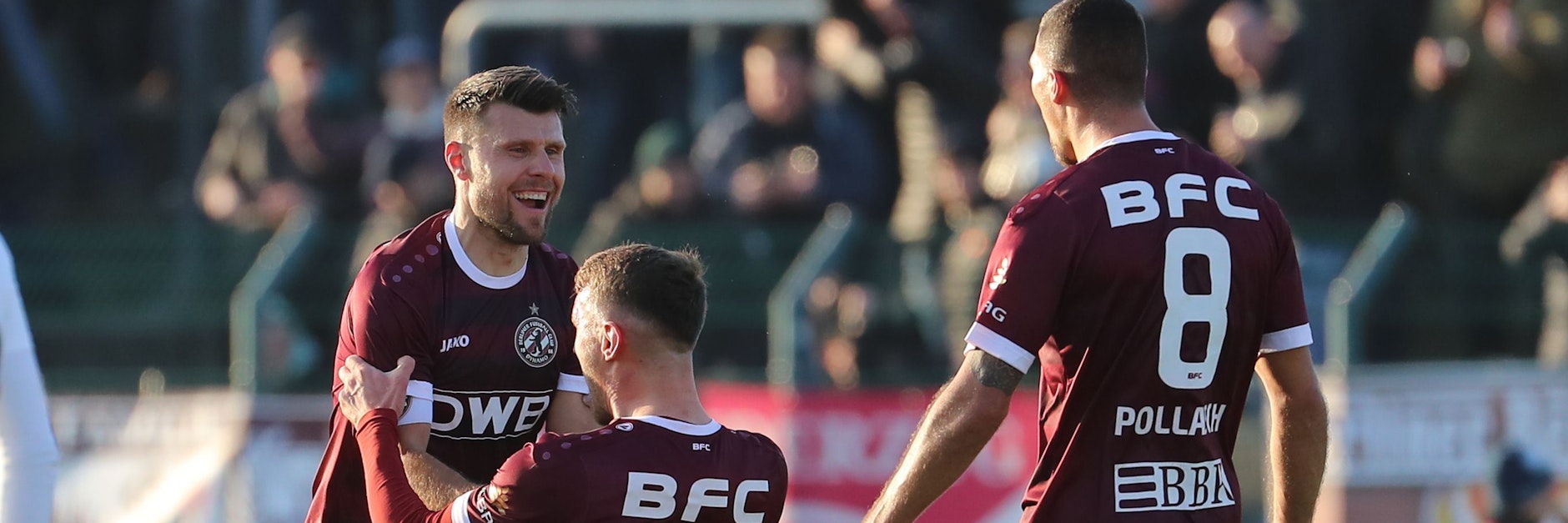 Niklas Brandt, Amar Suljic und Andreas Pollasch bejubeln einen Treffer des BFC Dynamo.&nbsp;