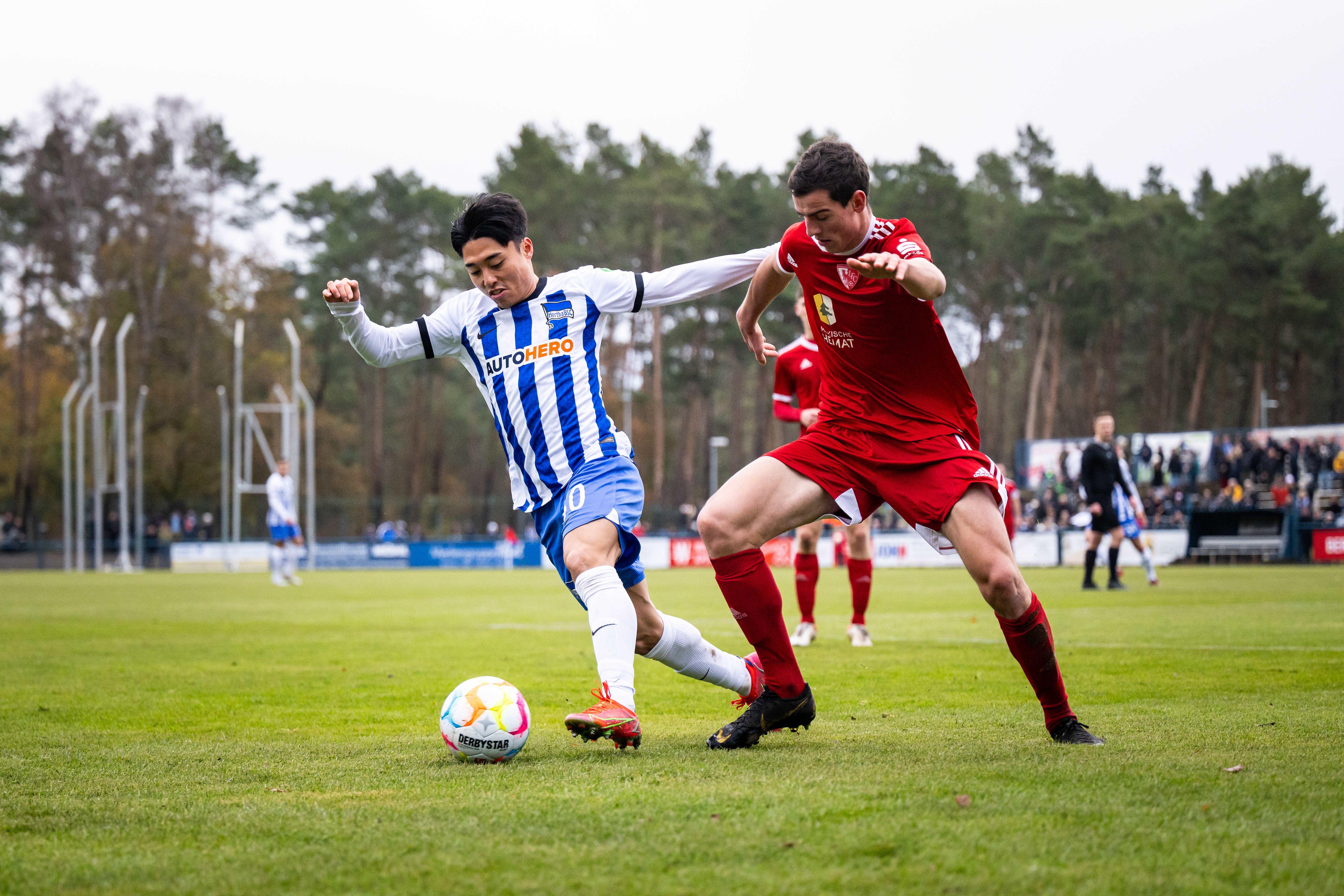 Image - Hertha-Schock beim 5:0-Test: Dauerpechvogel Dong-jun Lee humpelt mit kaputtem Knöchel vom Platz