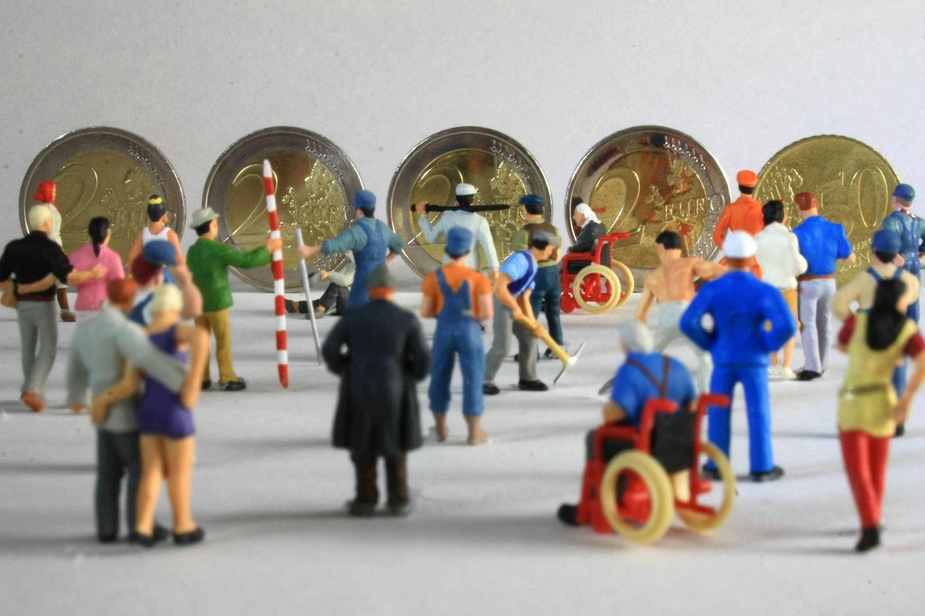 Arbeiten gehen oder Bürgergeld kassieren: Was sich ab 2023 verändert.