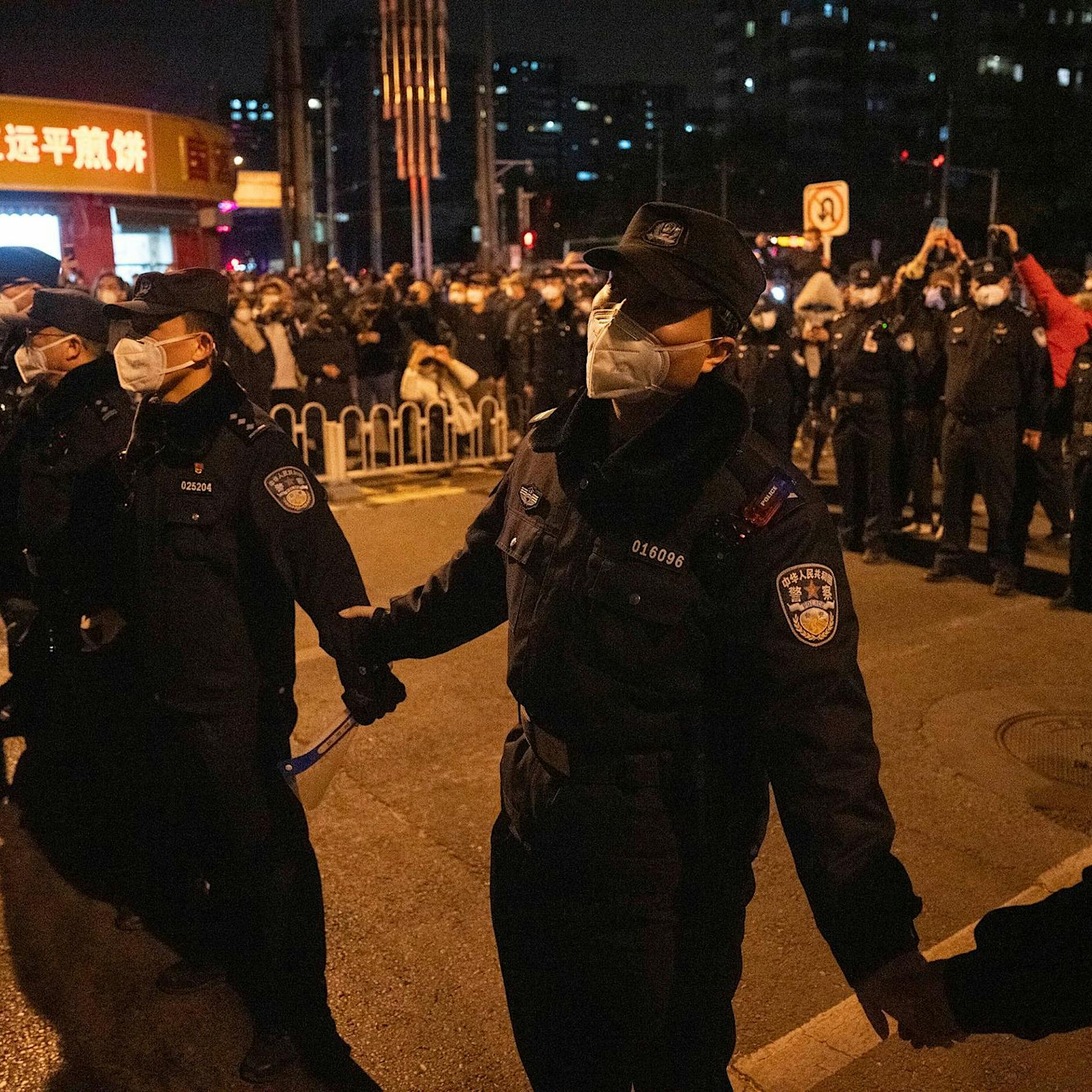 „Nieder mit Xi Jinping!“: Proteste in China