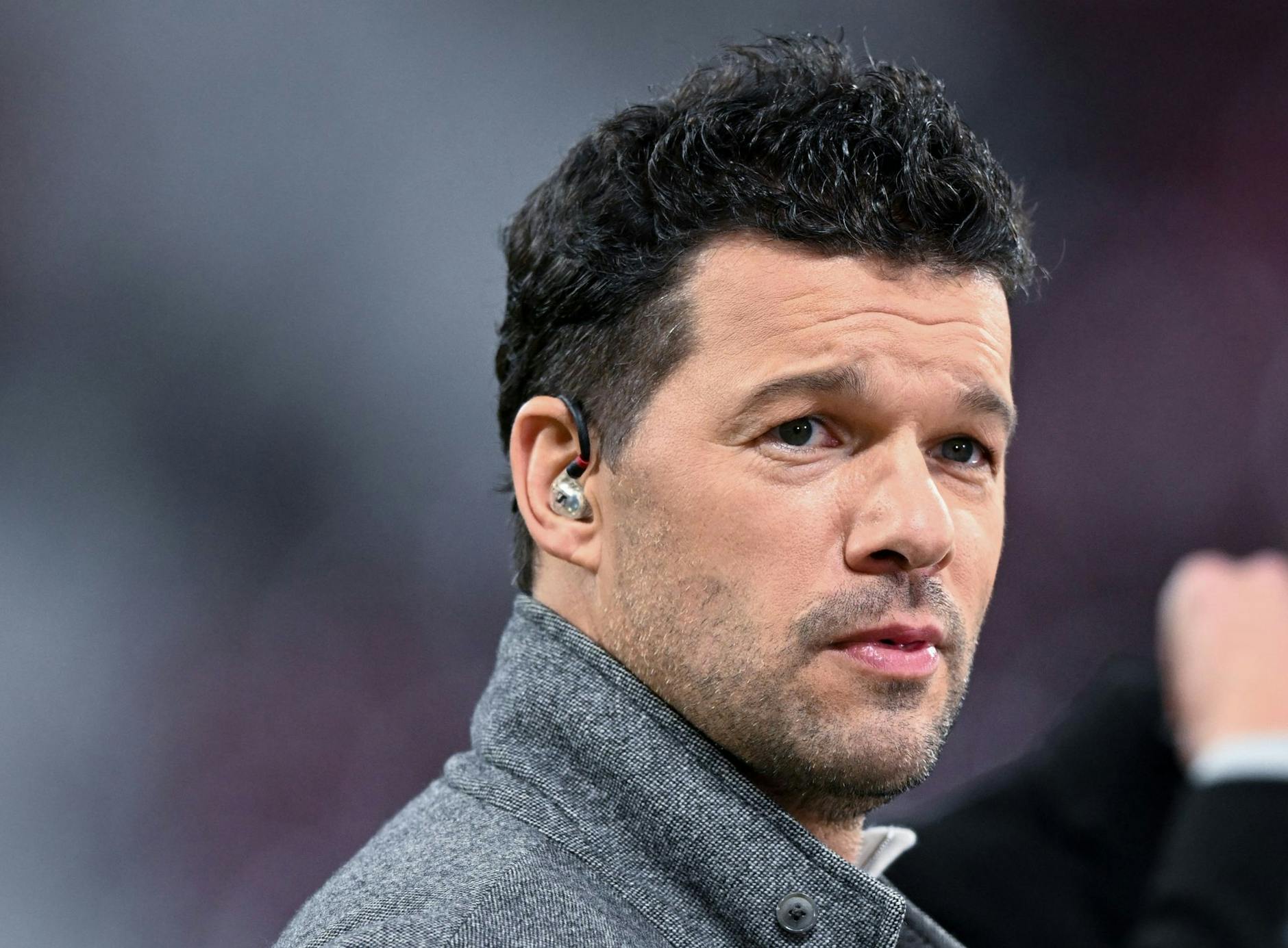 ARCHIV - Ex-Nationalspieler Michael Ballack würde auf Kimmich setzen.