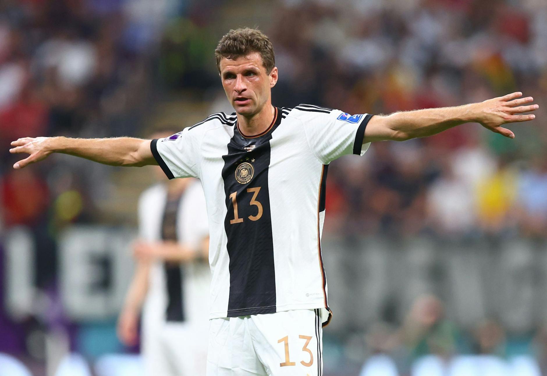 Im Angriff wurde Thomas Müller als Spitze aufgeboten.