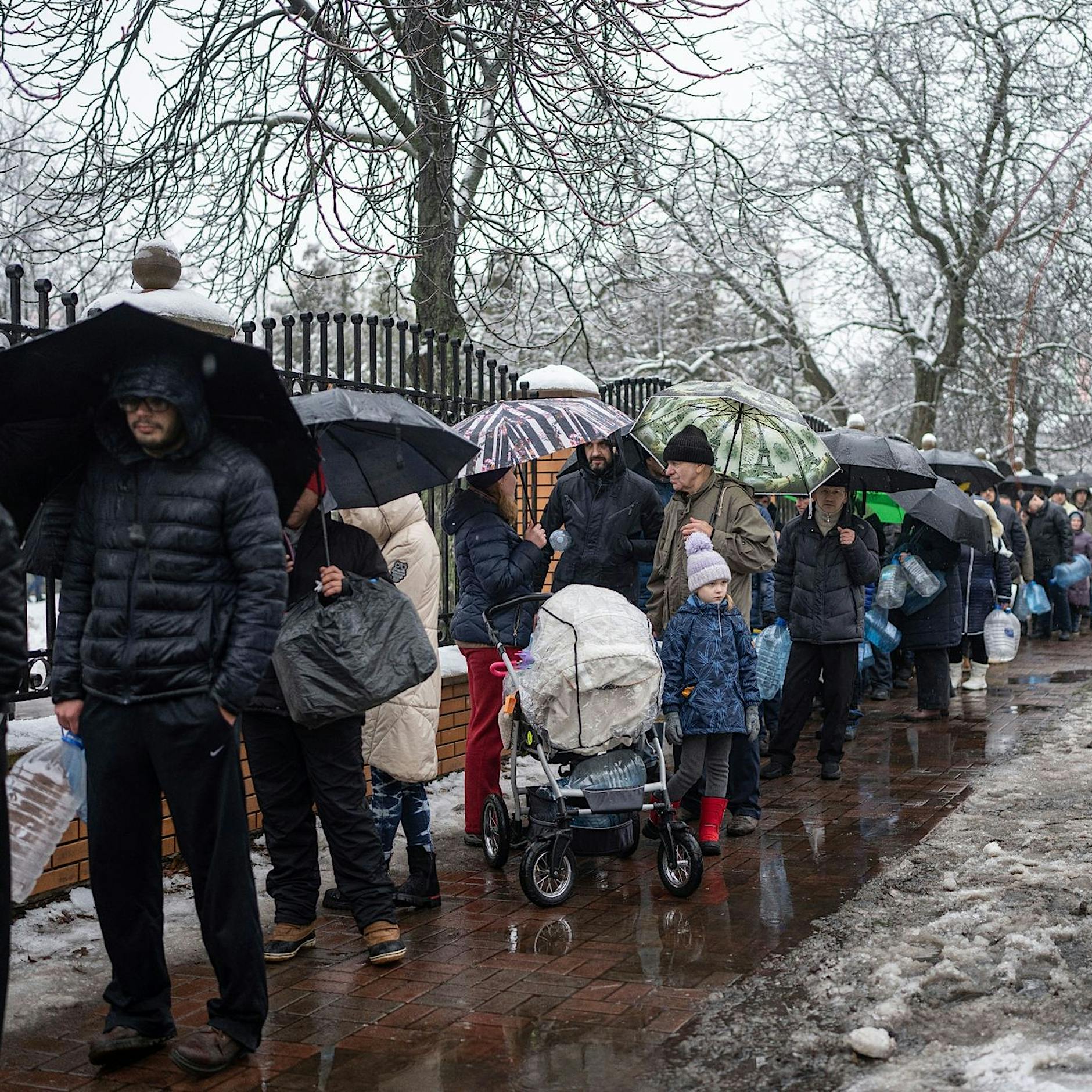 Kälte in Kiew: Wohin ohne Strom und Heizung im Winter?