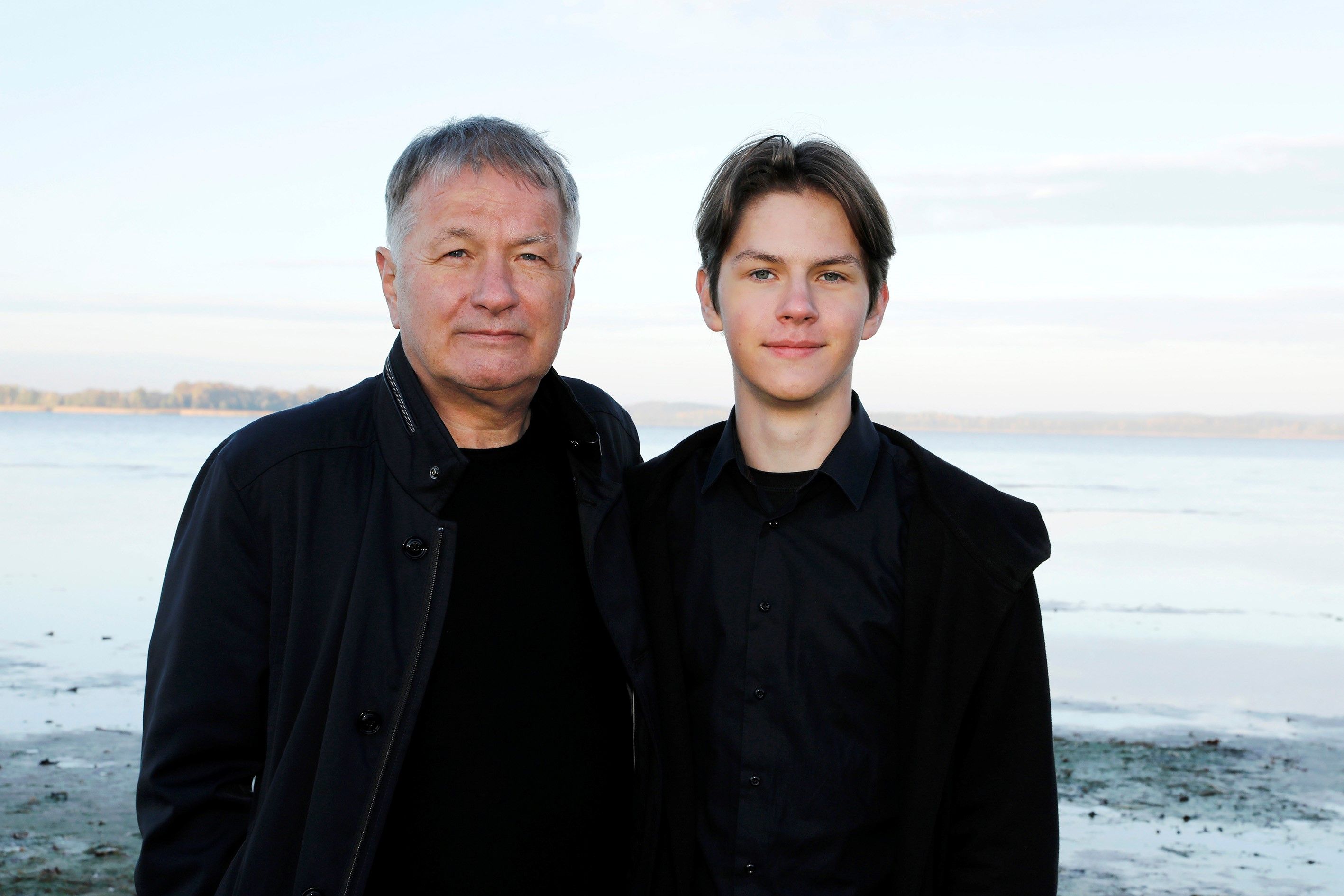 Image - „In aller Freundschaft“-Star Thomas Rühmann: Jetzt präsentiert er seinen Sohn auf der Bühne