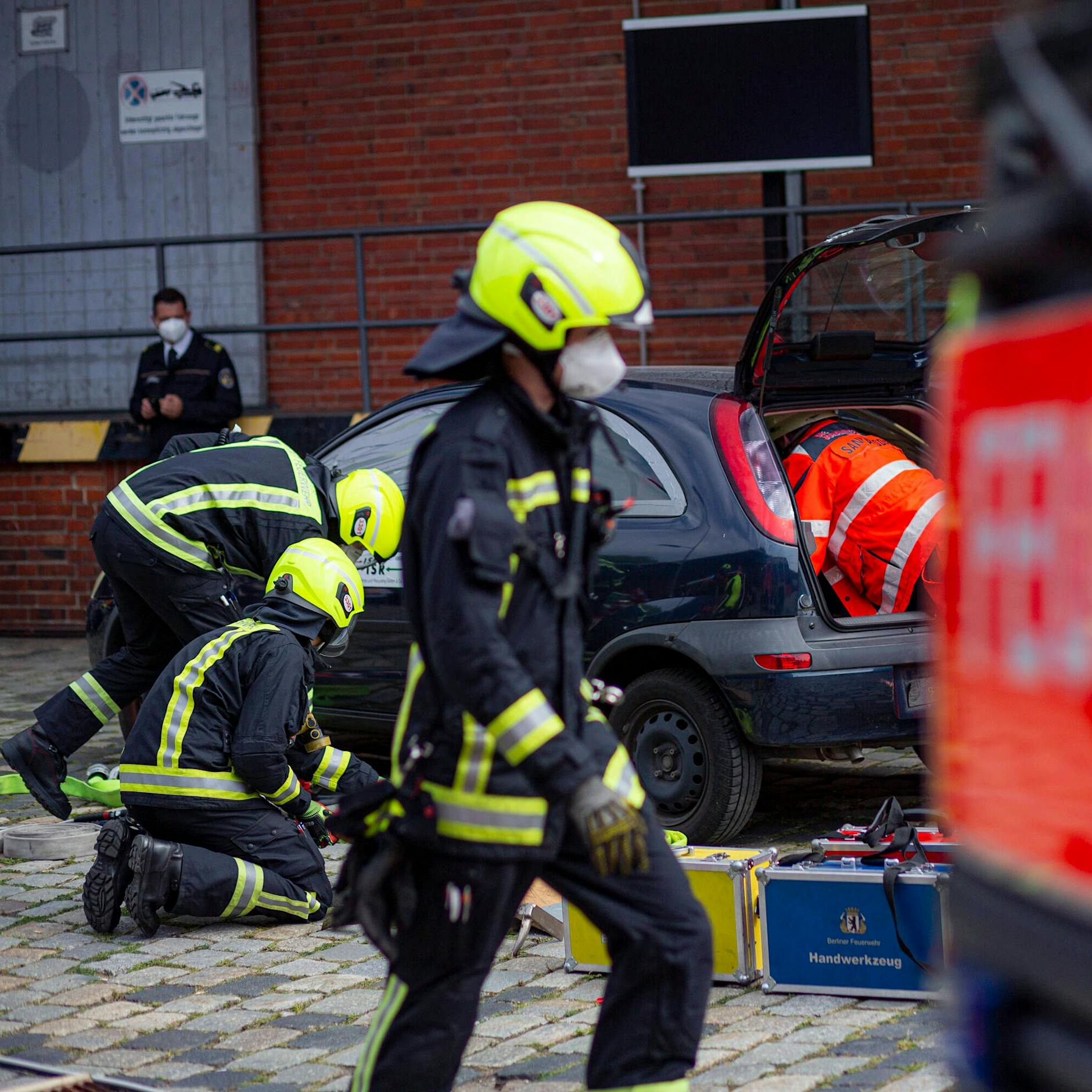 Dreiste Diebe beklauen die Feuerwehr: Ja, habt ihr sie denn noch alle?