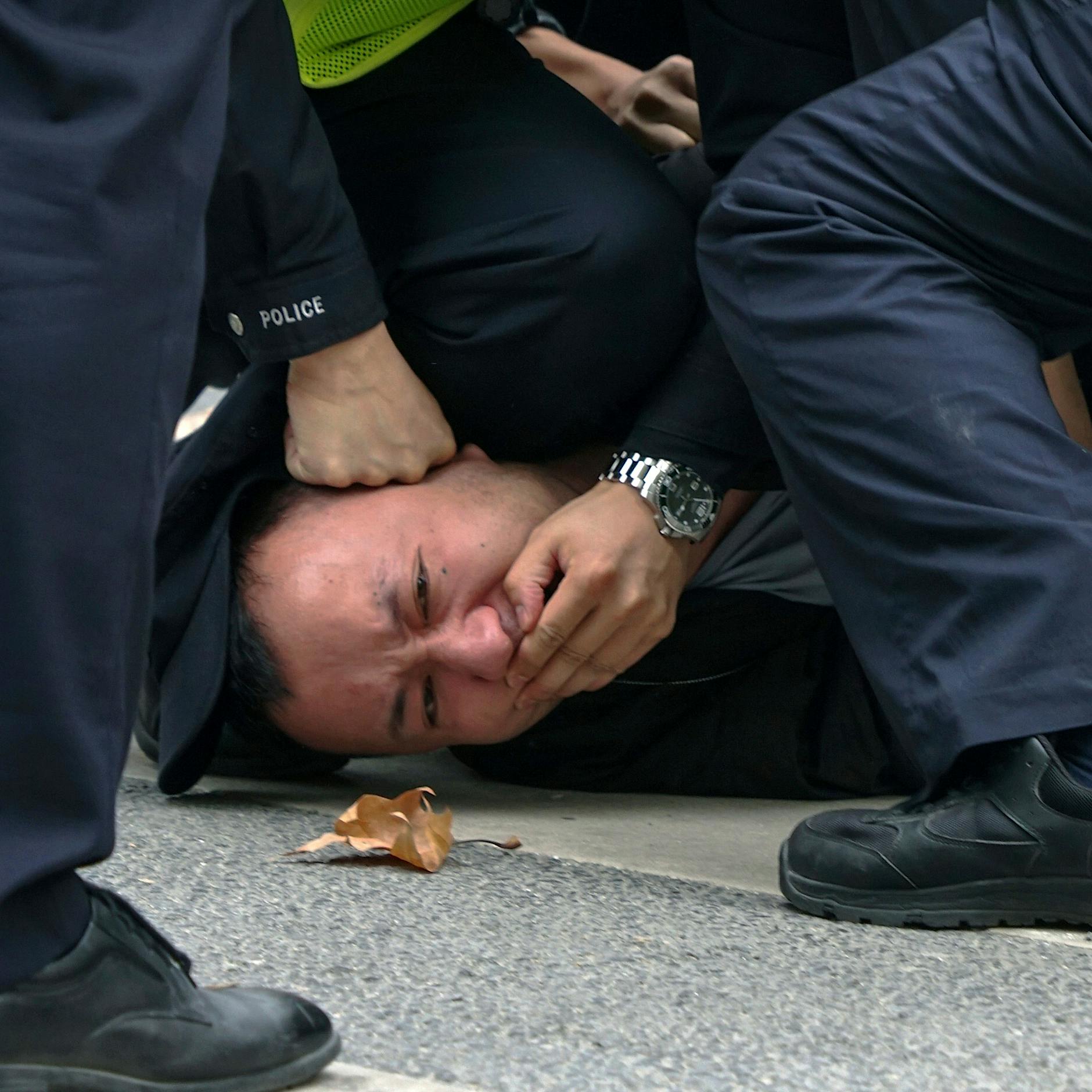 Corona-Proteste: Wie der Westen auf die Gewalt in China reagiert