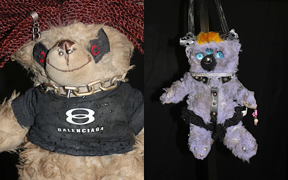 Diese Teddys sind in Kinderhände gelangt. Das fanden einige <em>gar</em> nicht lustig.