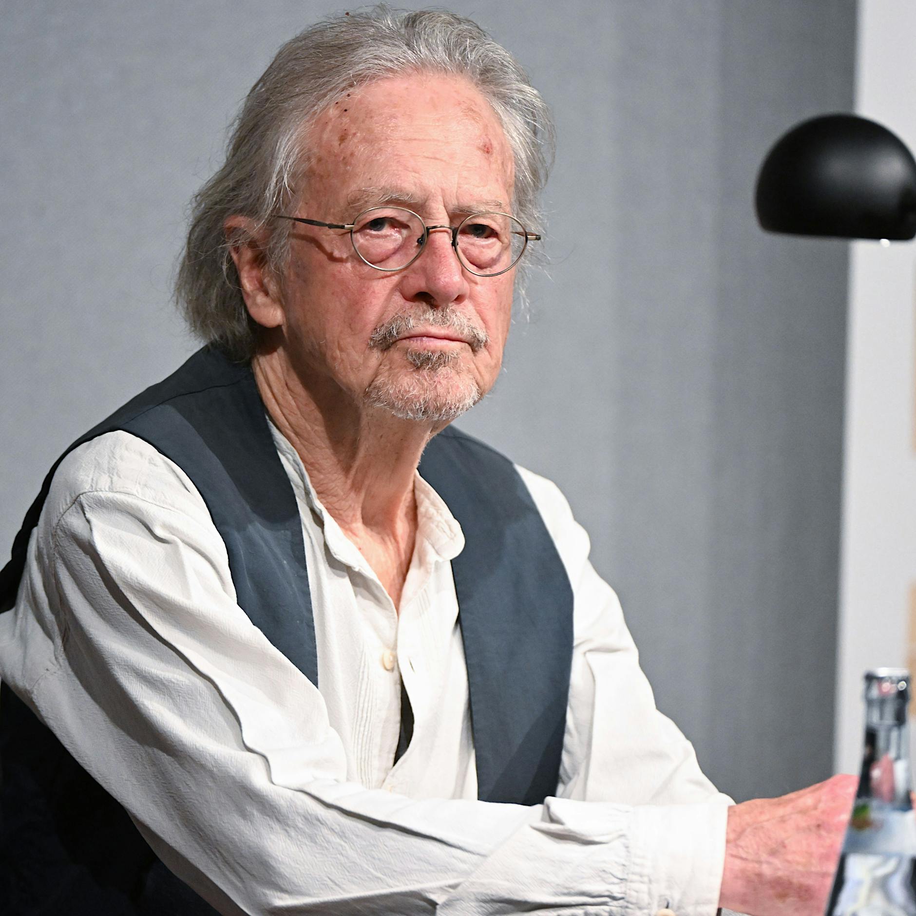 Alles andere als ein zarter Poet: Peter Handke wird 80
