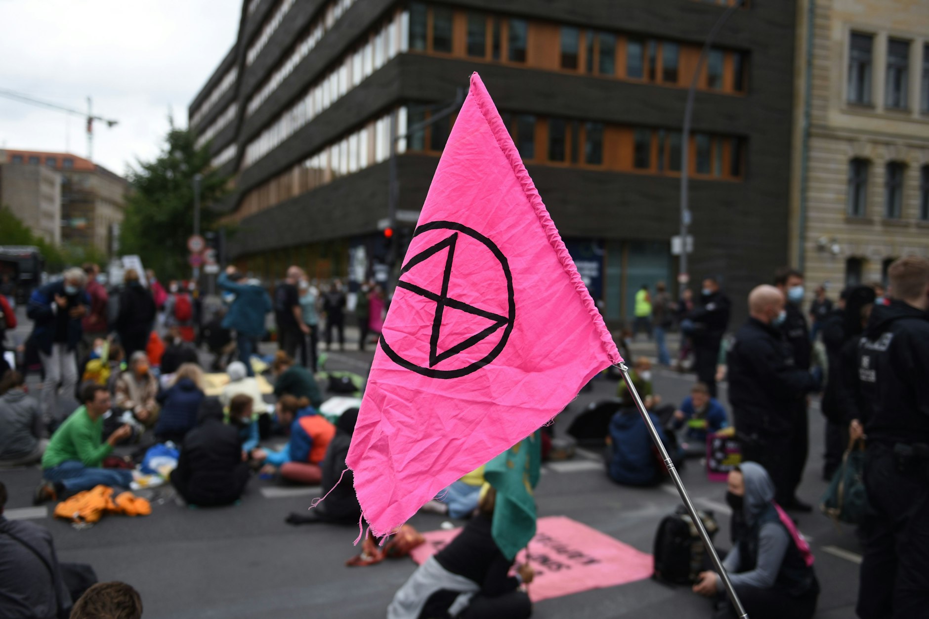 Aktivisten von „Extinction Rebellion“ bei einer Protestaktion in Berlin.