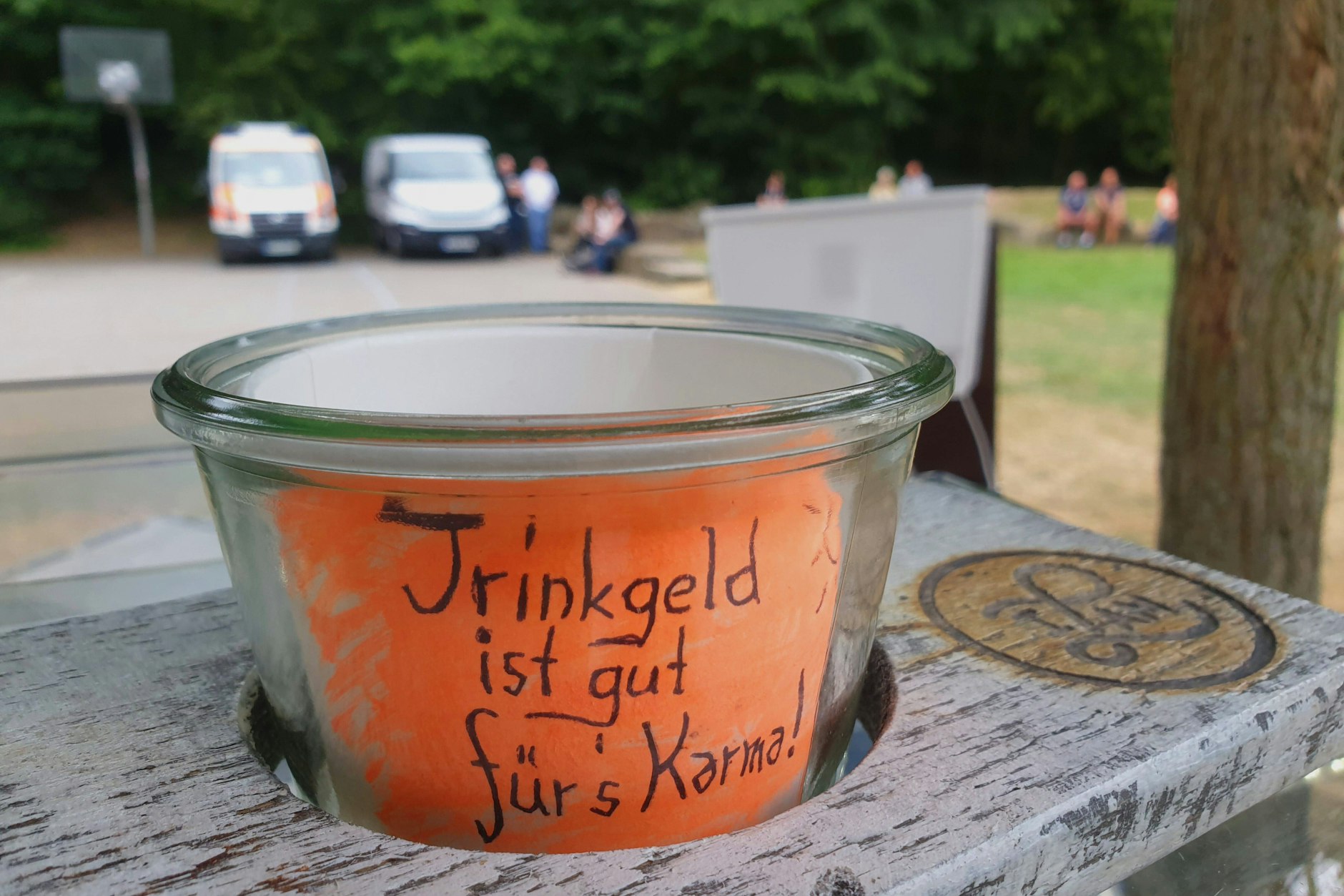 Trinkgeld wollen viele Deutsche nur ungern zahlen.