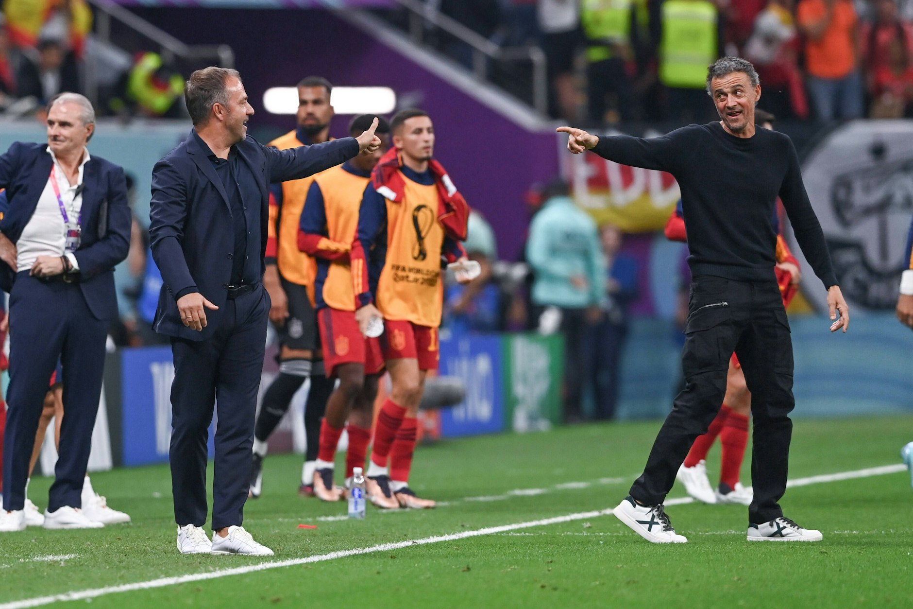 „Wir sehen uns im Finale“: Nach dem 1:1 verabredeten DFB-Trainer Hansi Flick und Spanien-Coach Luis Enrique ein Wiedersehen im WM-Endspiel.