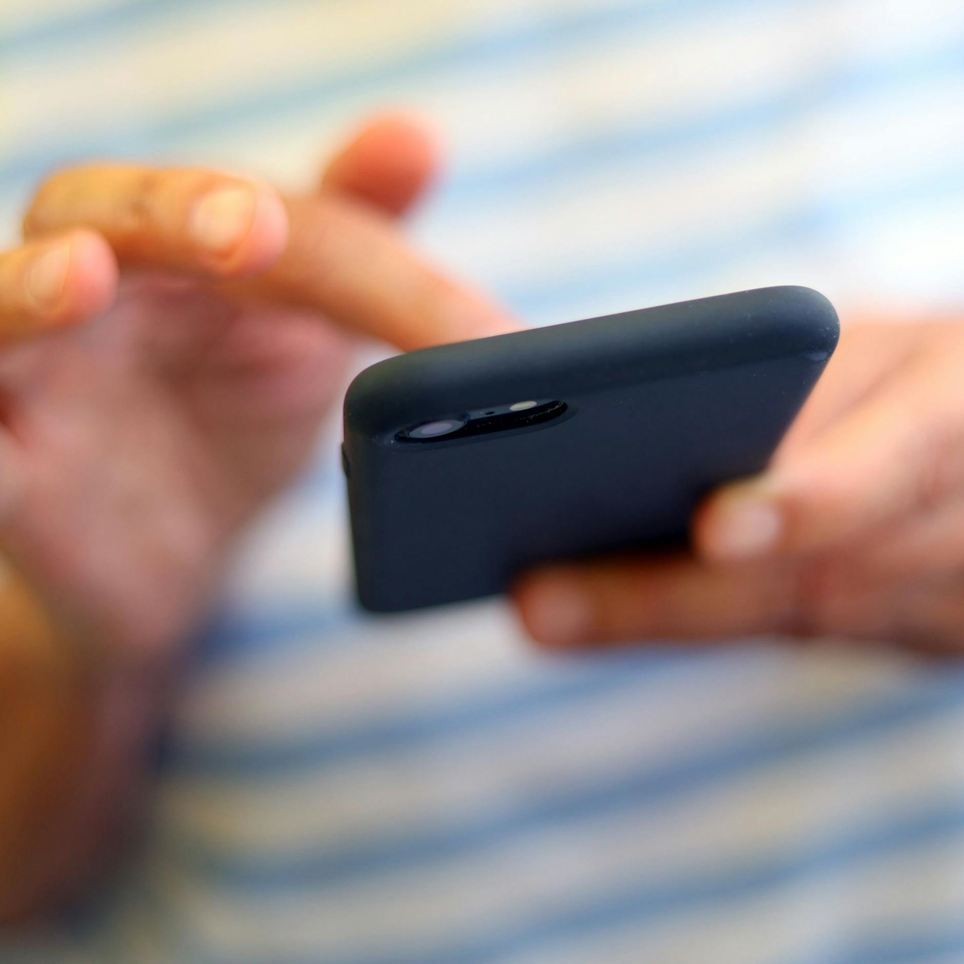 Zollamt warnt vor dreister Abzock-SMS