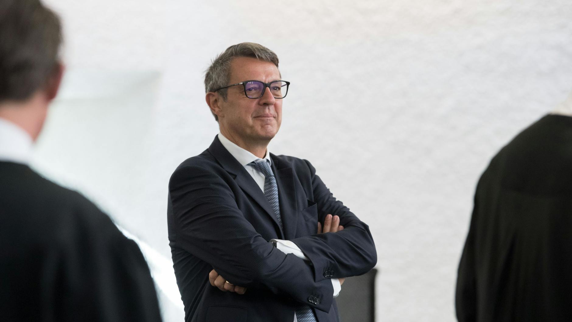 Der Insolvenzverwalter Arndt Geiwitz hofft auf die Zusage von 212 Millionen Euro Schadenersatz im Fall Schlecker.