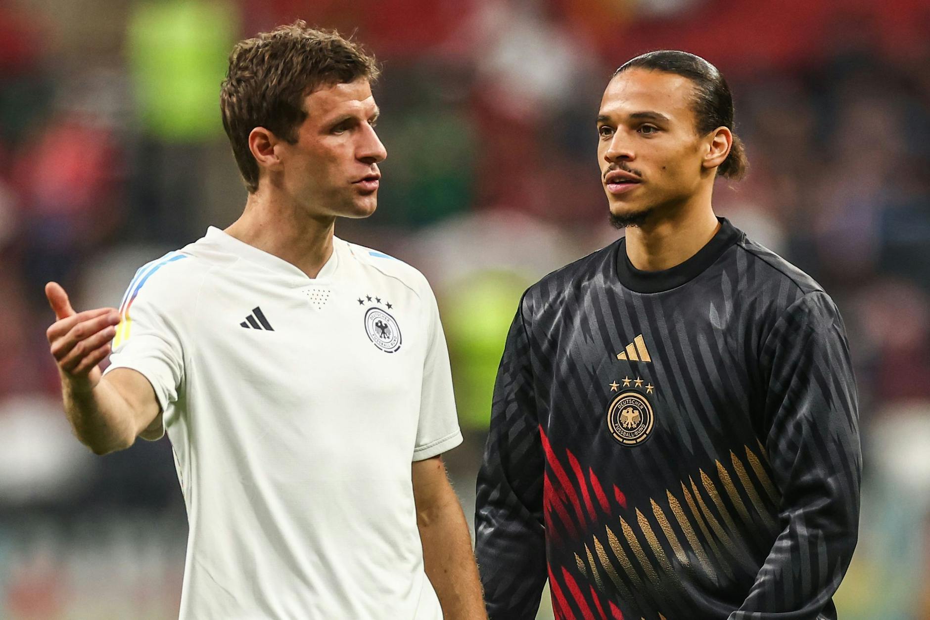 Stehen gegen Costa Rica in der DFB-Startelf: Leroy Sané (r) und Thomas Müller.