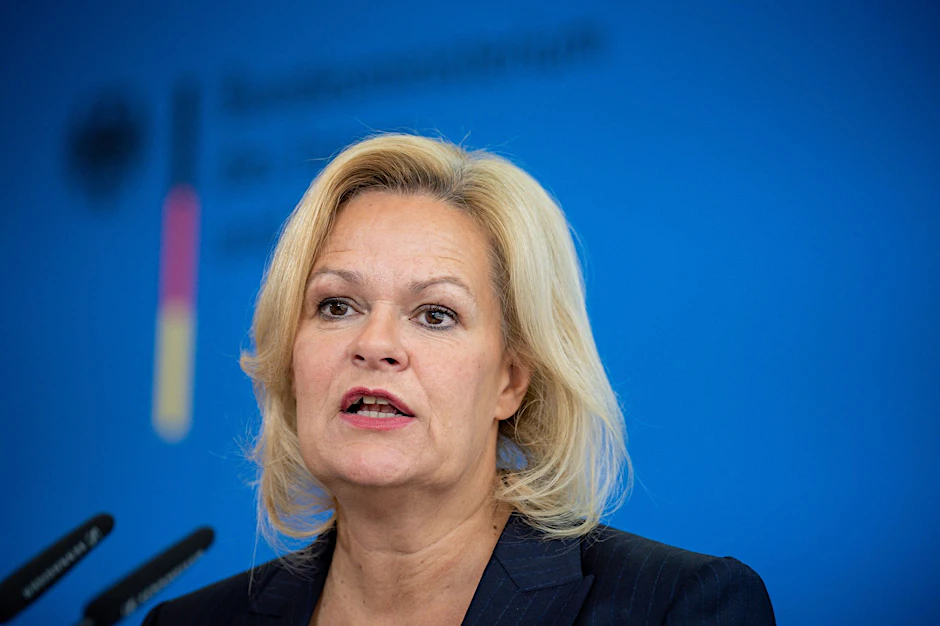 «Wir wollen, dass Fachkräfte schnell nach Deutschland kommen und durchstarten können»: Bundesinnenministerin Nancy Faeser.  