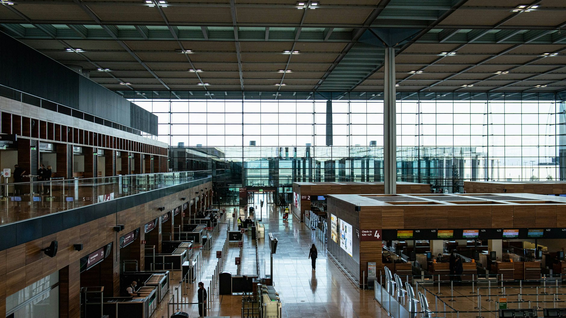 BER Flughafen Berlin Brandenburg nach Entwürfen von Meinhard von Gerkan.&nbsp;