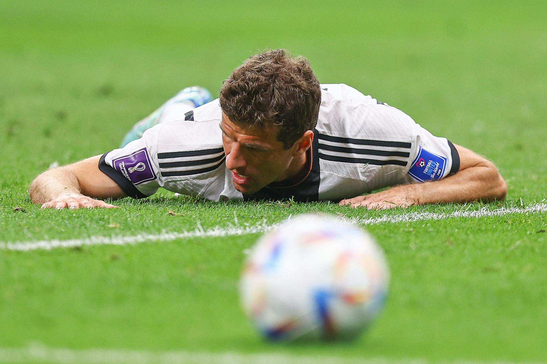 Am Boden: Thomas Müller während der Partie gegen Costa Rica