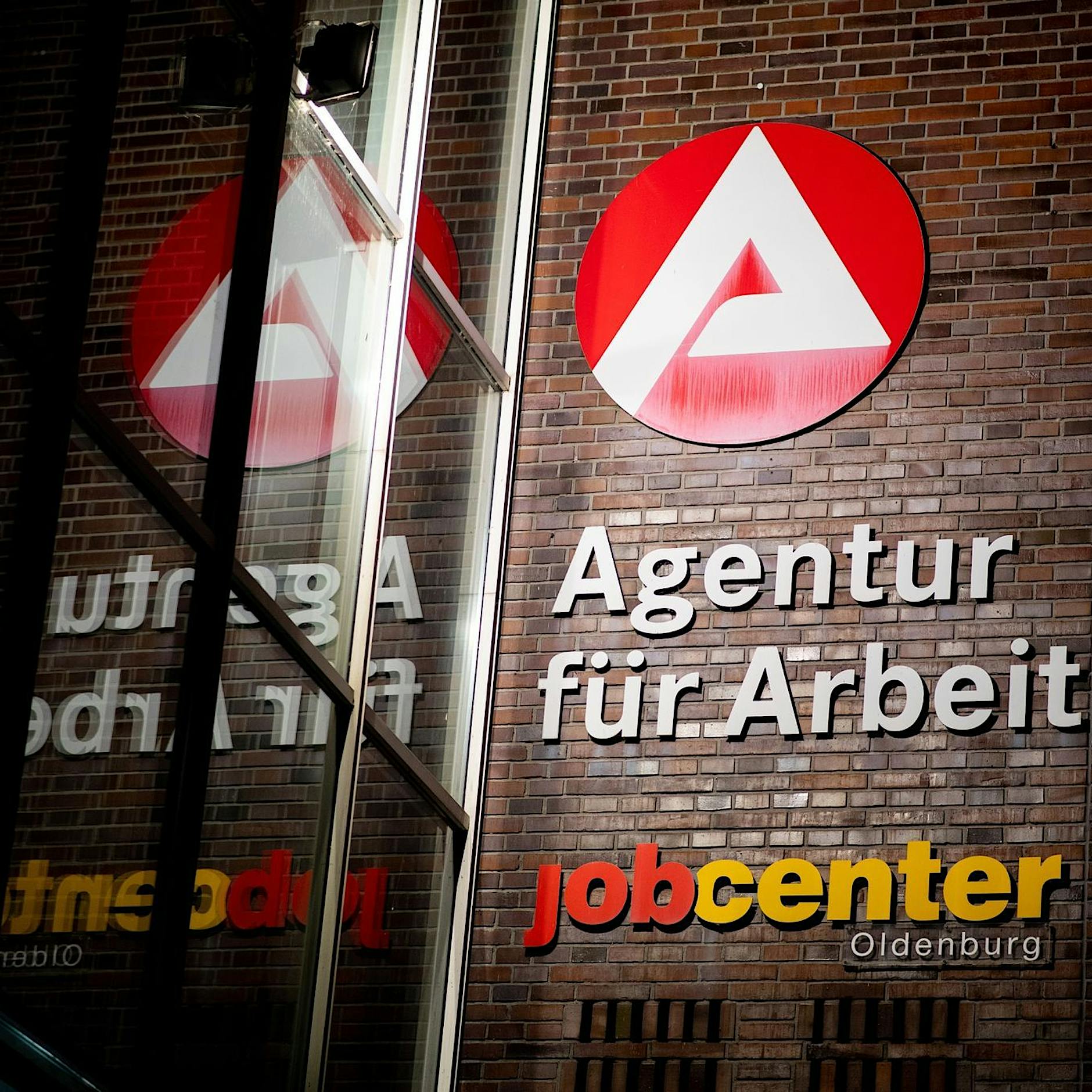 Etwas mehr Arbeitslose in Brandenburg