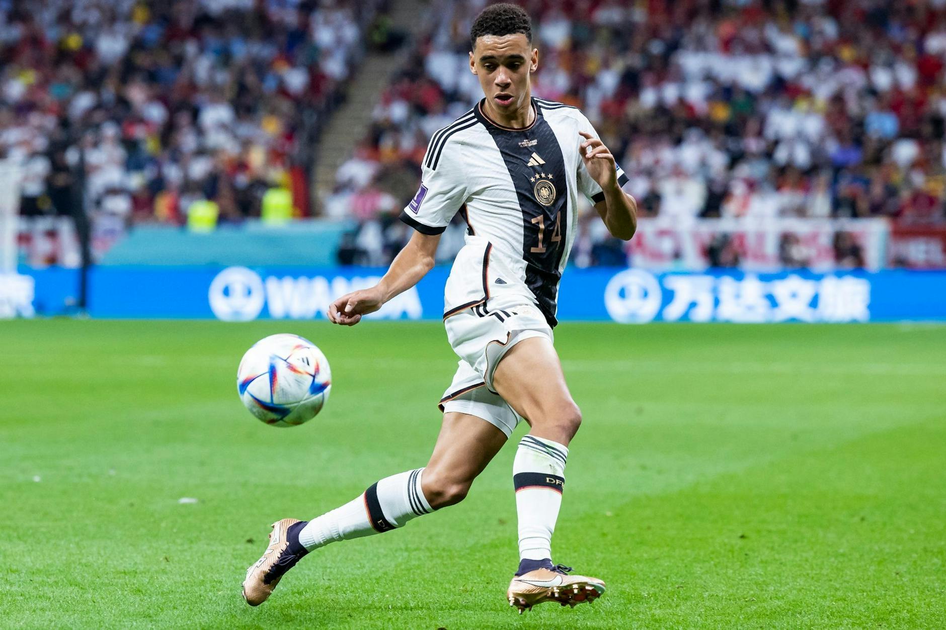 Jamal Musiala war in der DFB-Elf einer der Lichtblicke, auch wenn er vor dem Tor unglücklich agierte. Doch dem Youngster war der Wille, etwas bewegen zu wollen, anzumerken.