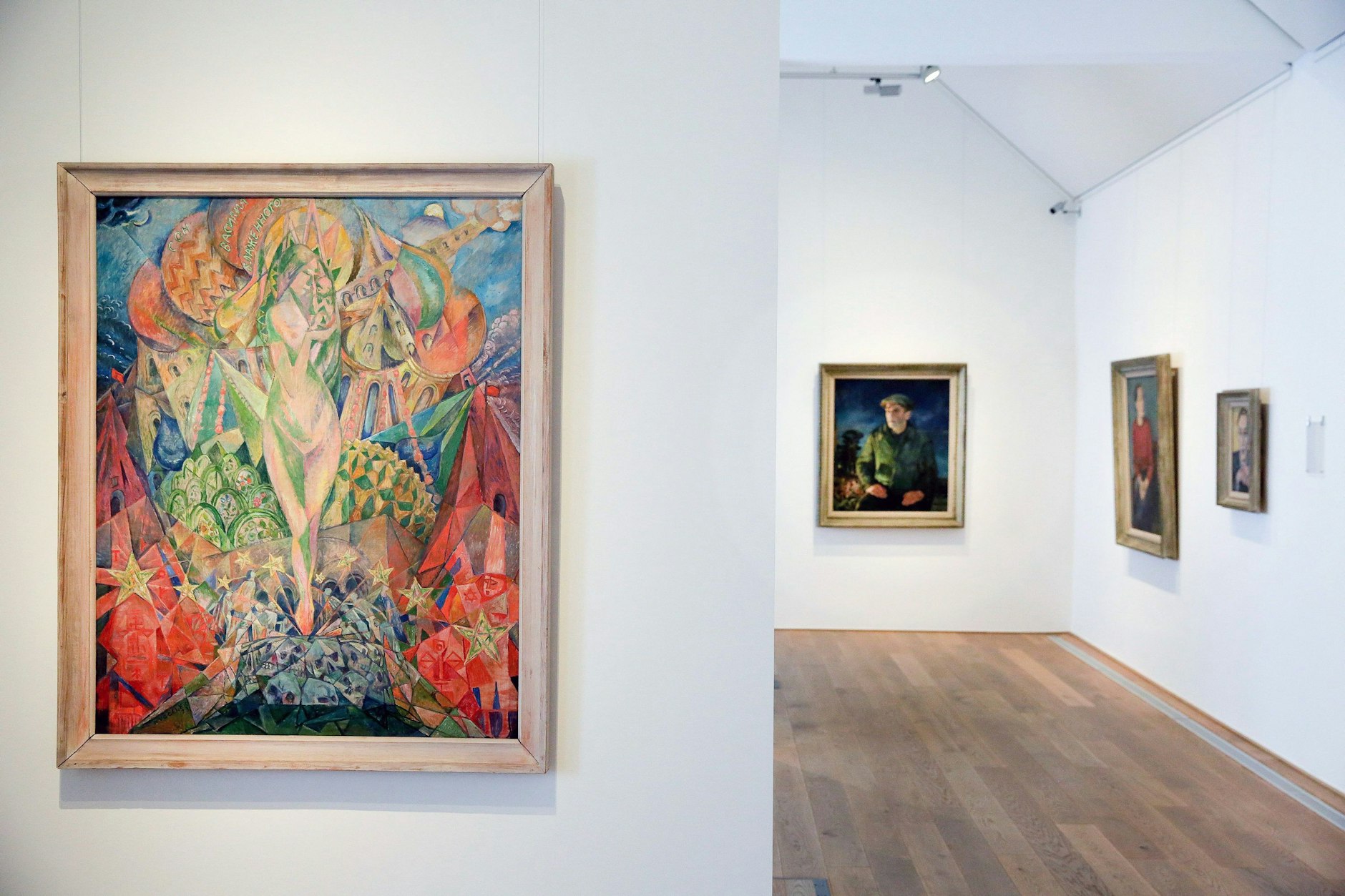 Gemälde links: „Die Geburt des neuen Menschen“ von Heinrich Vogeler