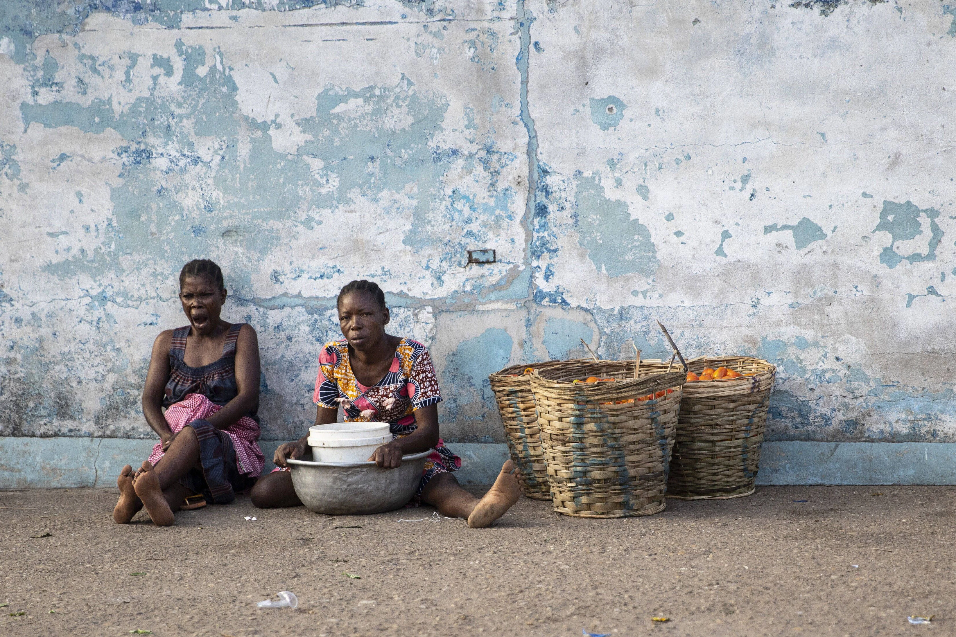 Frauen auf dem Gemüsemarkt von Lome