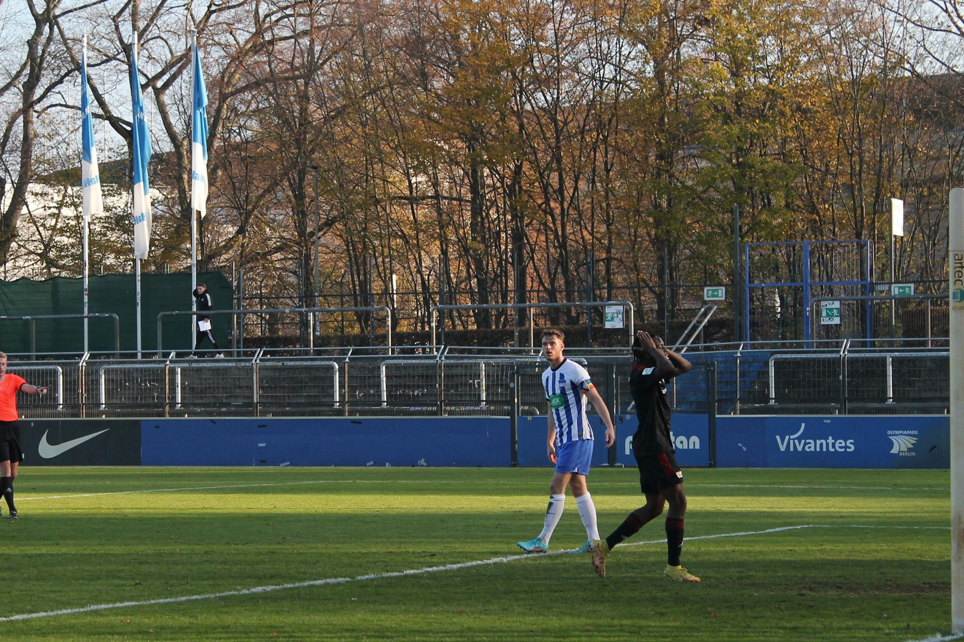An seiner Chancenverwertung muss Malick Sanogo (r.) trotz bisher elf Saisontreffern noch arbeiten.