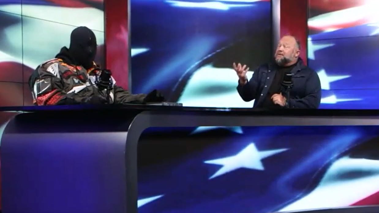 Kanye West und der bekannte Verschwörungsideologe Alex Jones.