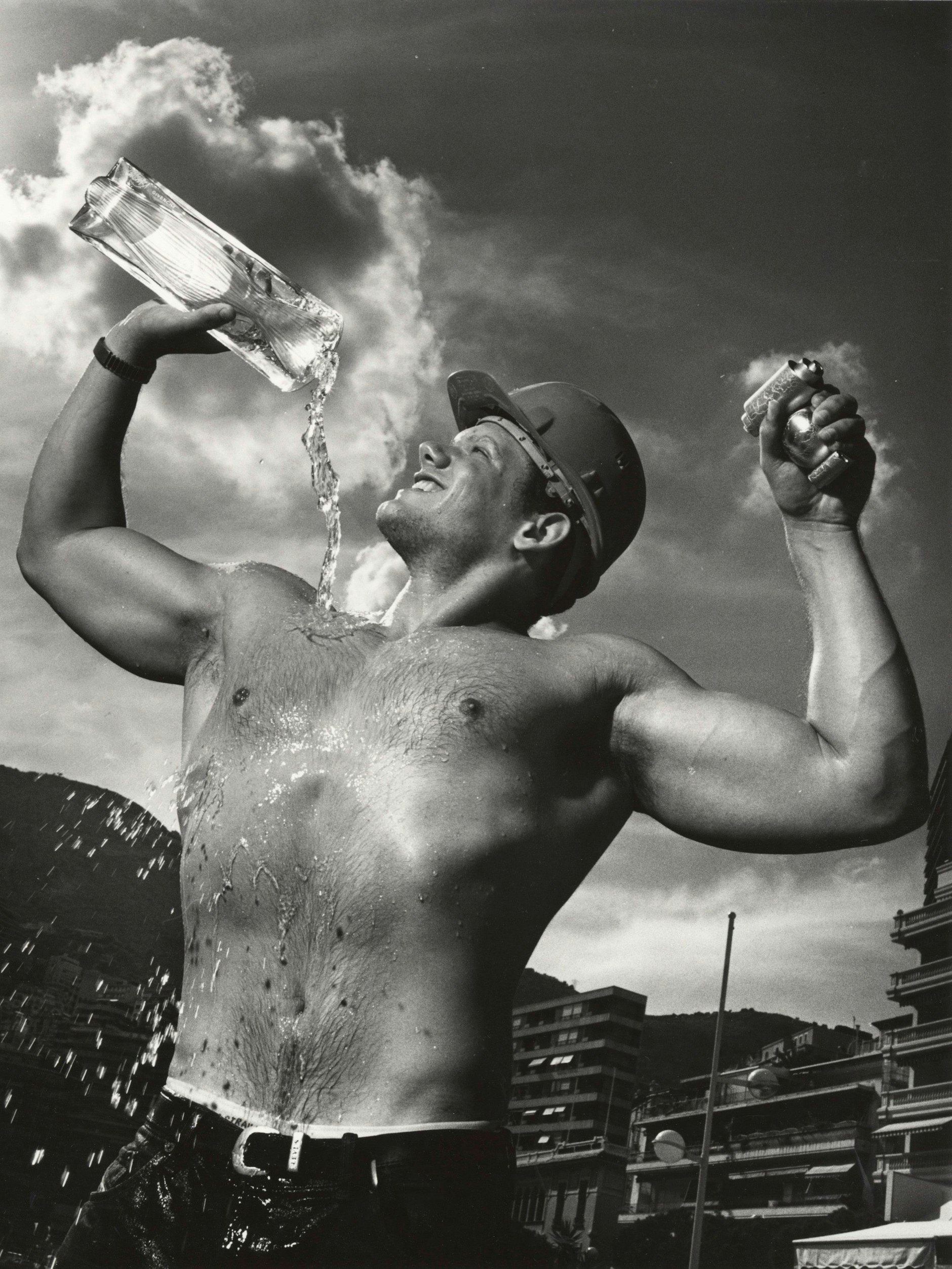 Dufte! Helmut Newton für Givenchy, Parfumwerbung von 1996