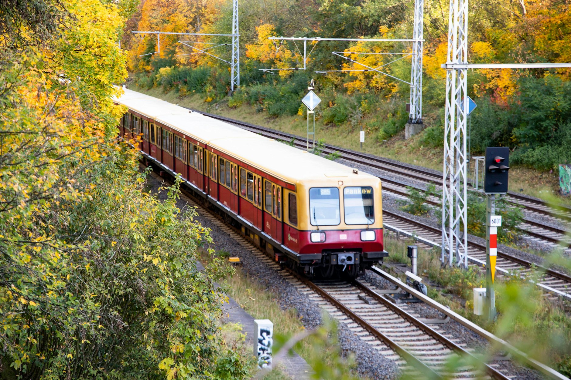 Lokführer fehlen Bei SBahn Berlin fallen hunderte Fahrten aus!