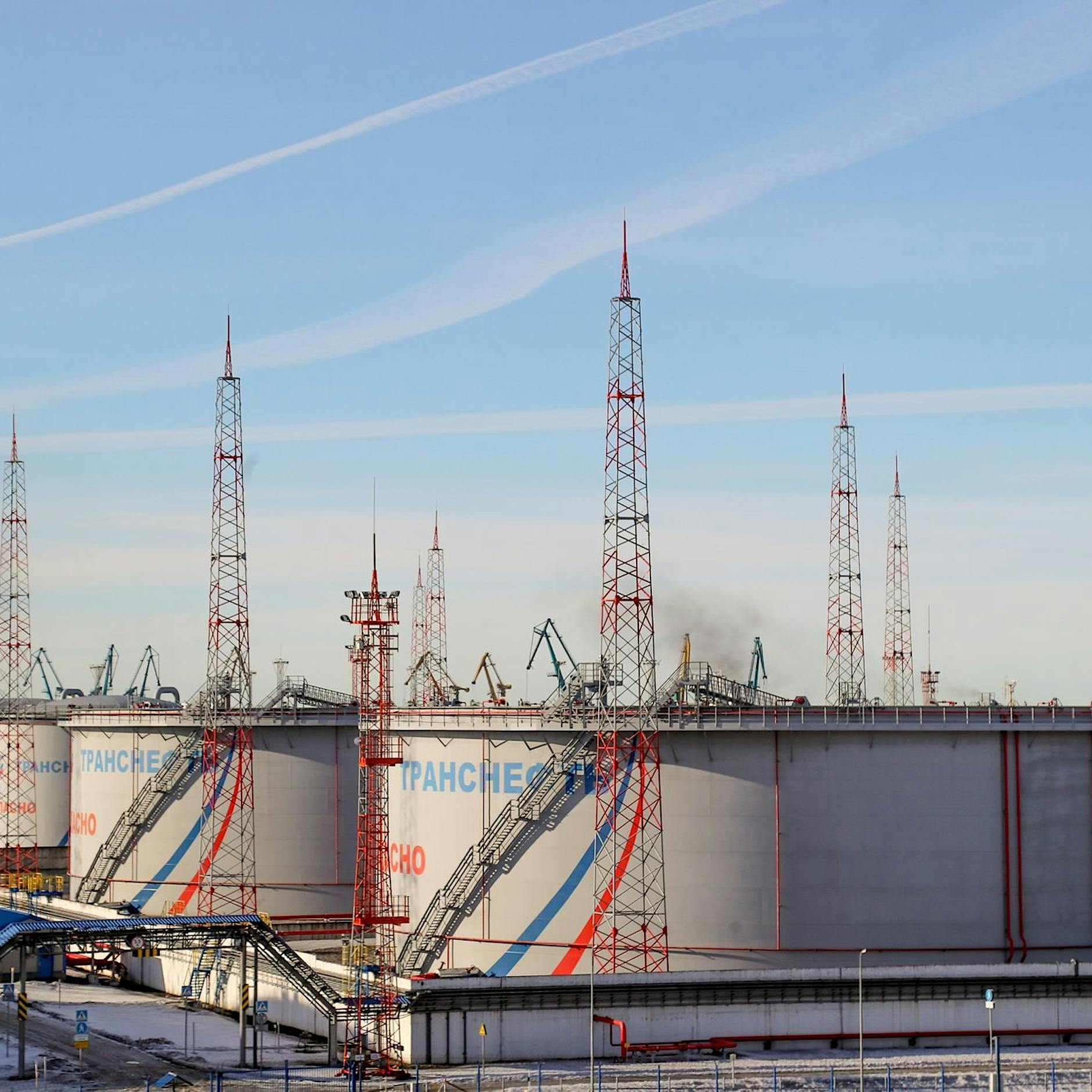 Öl-Embargo und Preisdeckel gegen Russland: Was bedeutet das?