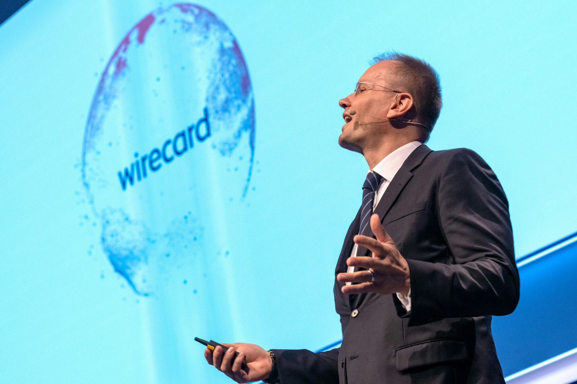 Bei der Hauptversammlung von Wirecard 2019 führte Markus Braun noch das große Wort, und die EY-Bilanzprüfer hatten immer noch nichts bemerkt. Braun drohen zehn Jahre Haft.