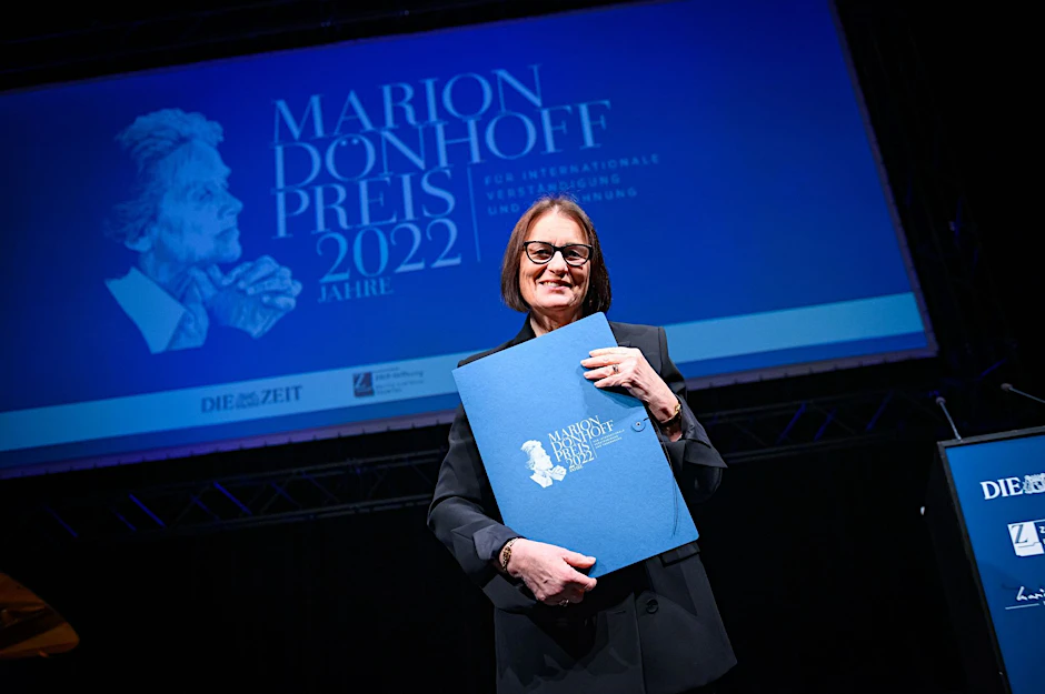 Irina Scherbakowa ist mit dem Marion-Dönhoff-Preis ausgezeichnet worden.  
