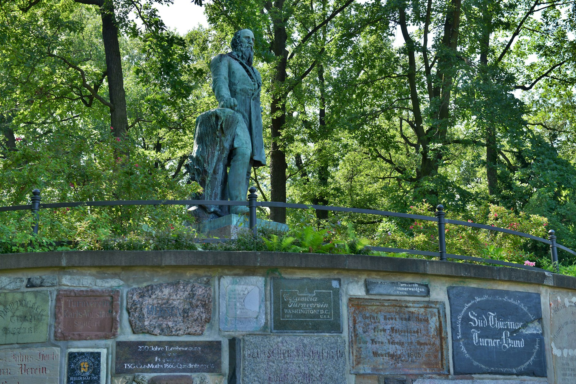 Das Turnvater-Jahn-Denkmal in der Neuköllner Hasenheide