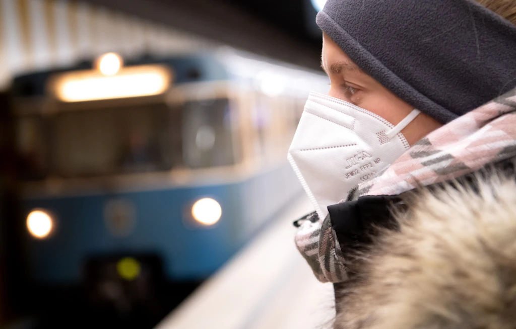 Corona: Diese Länder schaffen die Maskenpflicht im Nahverkehr ab
