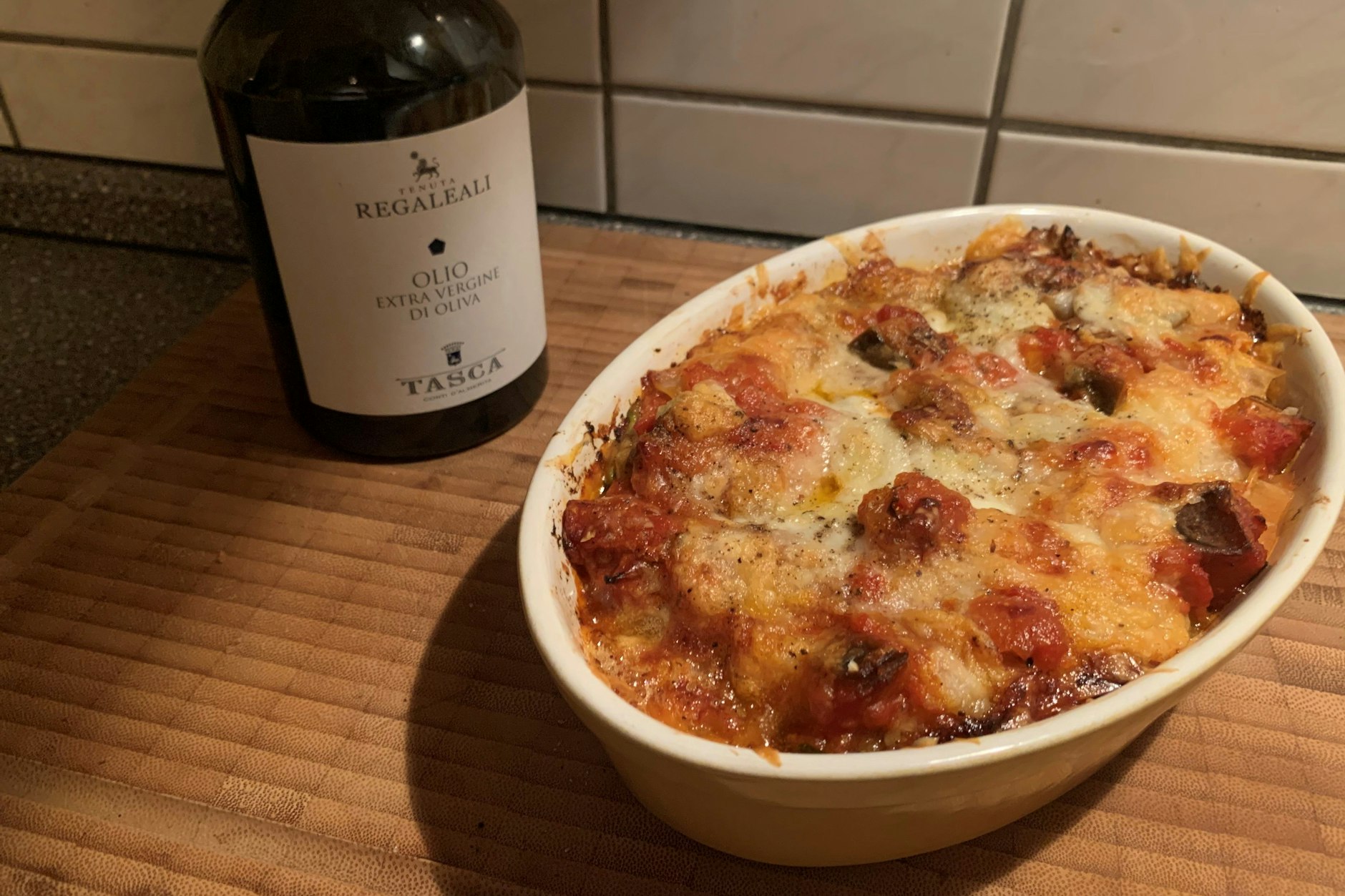 Wenn Käse erstmal flüssig und oben knusprig ist, steht dem Glück nichts mehr im Wege.