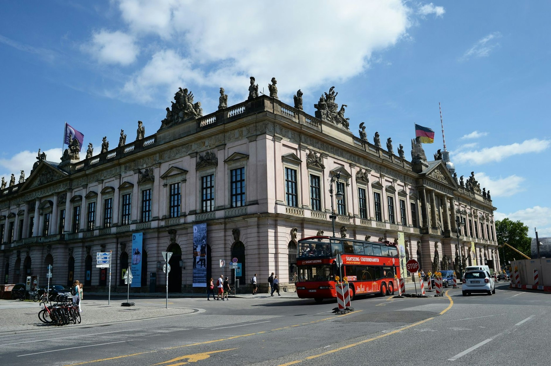 ARCHIV - Das Deutsche Historische Museum.  /Archivbild