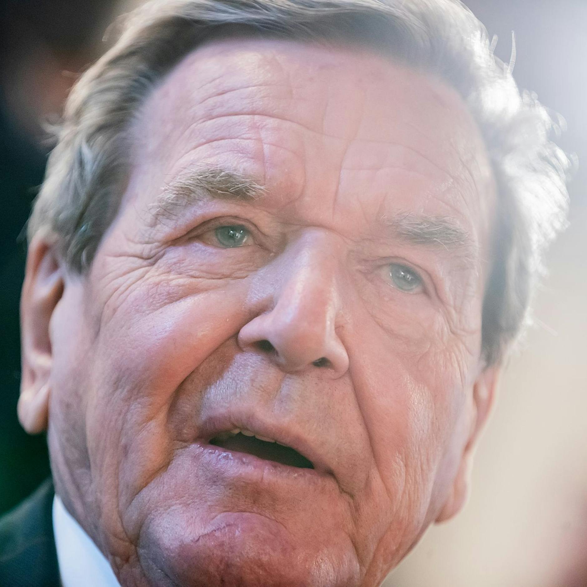 Gerhard Schröder: 17.500 Euro Gerichtskosten im Streit mit Alt-Kanzler