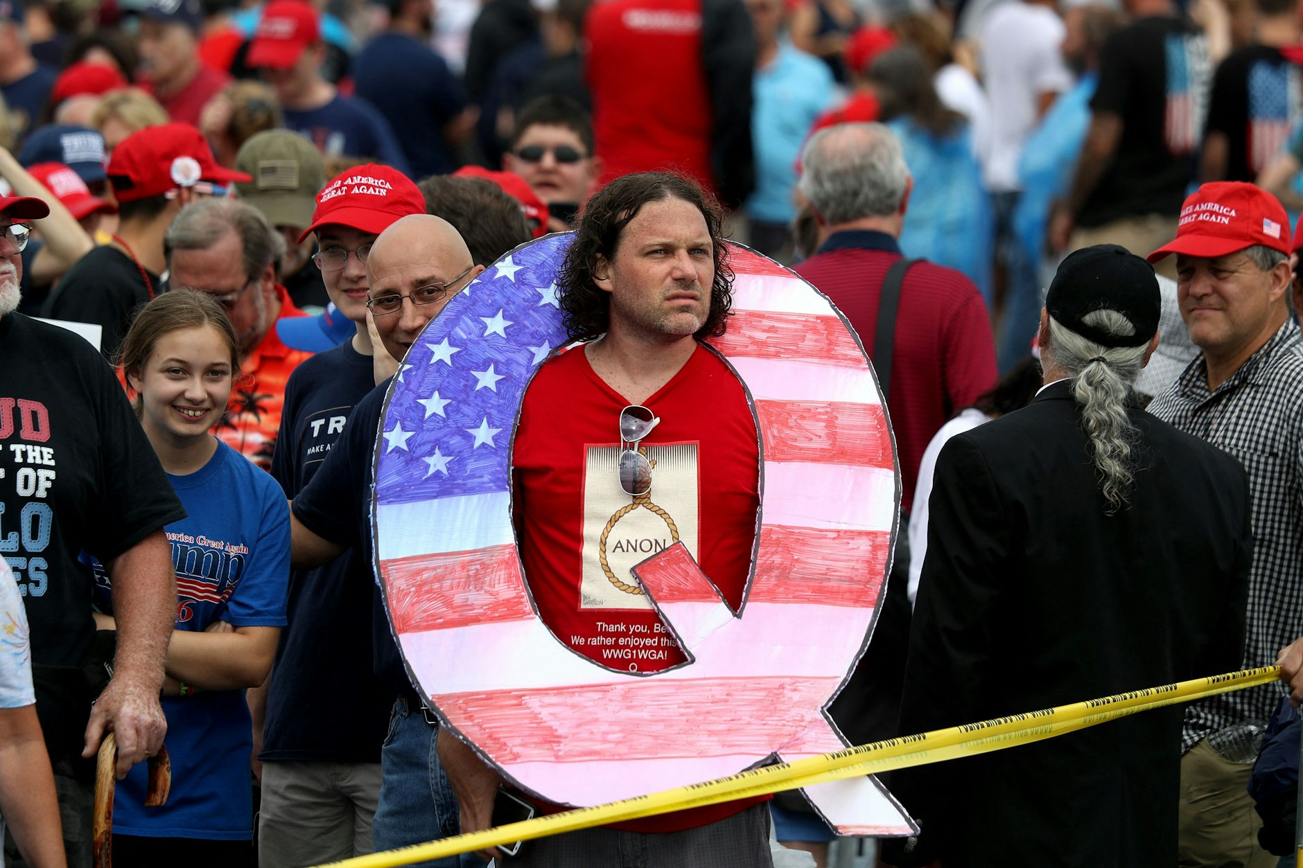 Die QAnon-Bewegung ist aus den USA nach Deutschland geschwappt.
