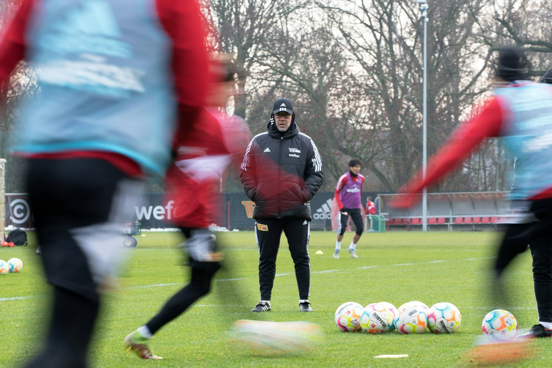 FCU-Coach Urs Fischer und seine Eisernen trainieren seit Montag wieder.