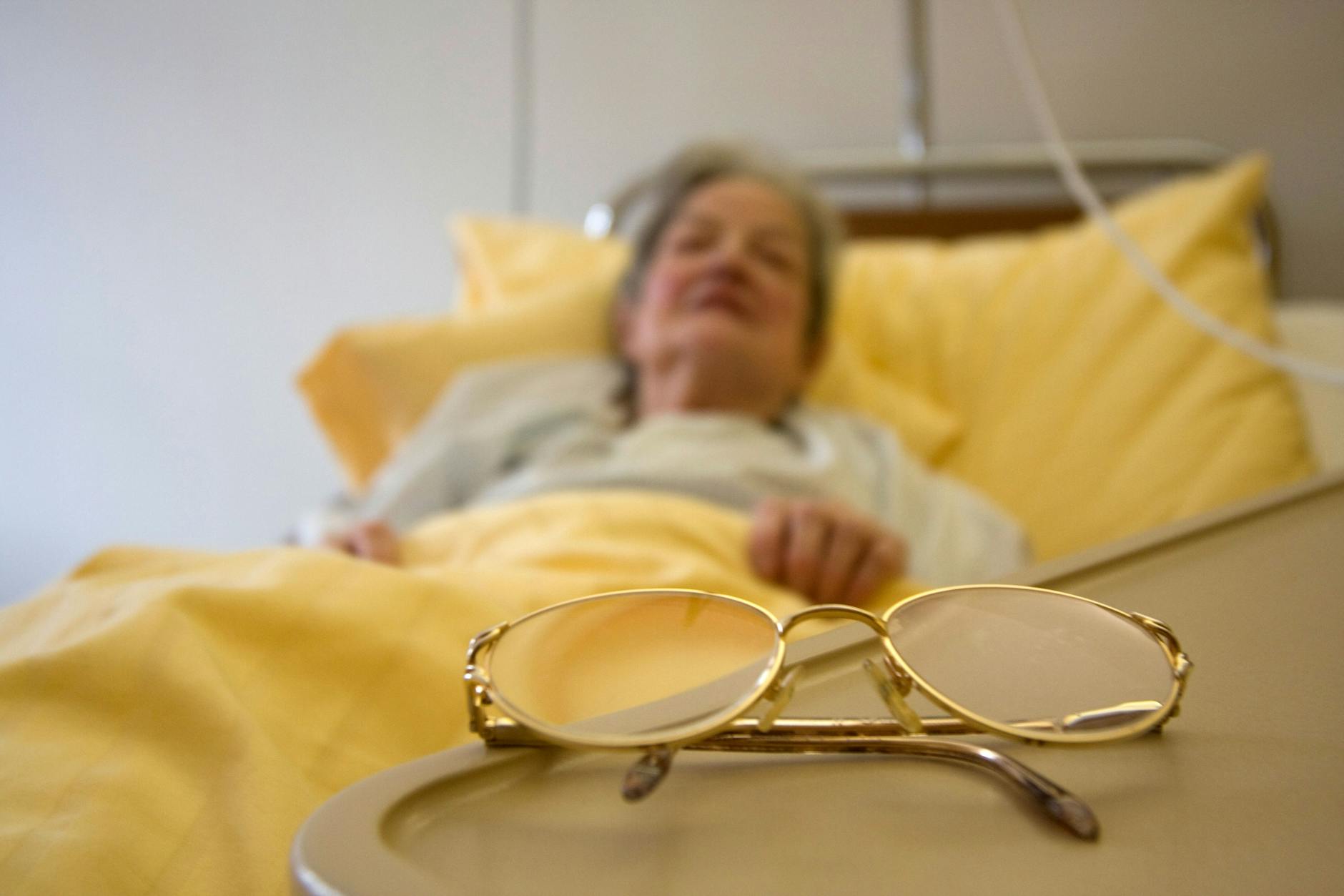 Deutschland rügt andere Länder für Menschenrechtsverletzungen, doch wie sieht es damit hierzulande aus? In der Pflege etwa werden sie lieber totgeschwiegen.